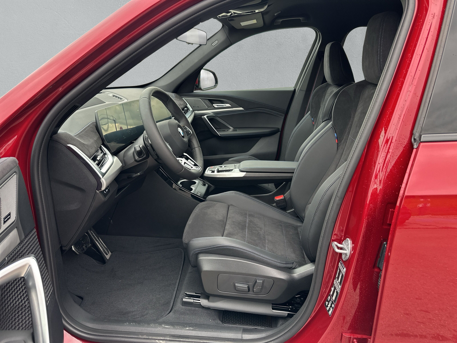 BMW X1 xDrive 23i 48V M Sport Pro-image-10