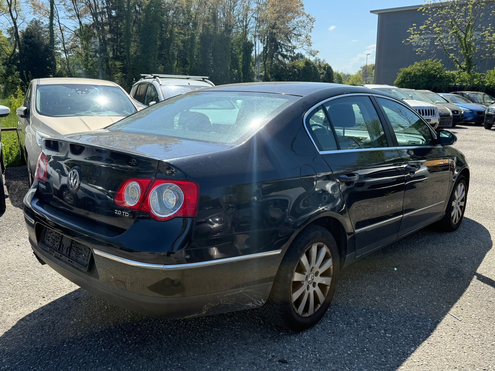 VW Passat 2.0 TDI Trendline-image-3
