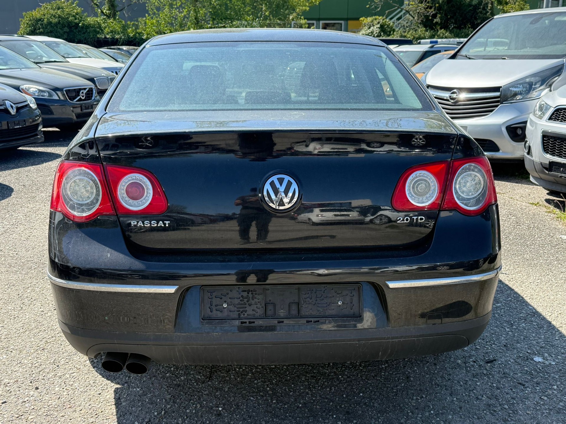 VW Passat 2.0 TDI Trendline-image-7