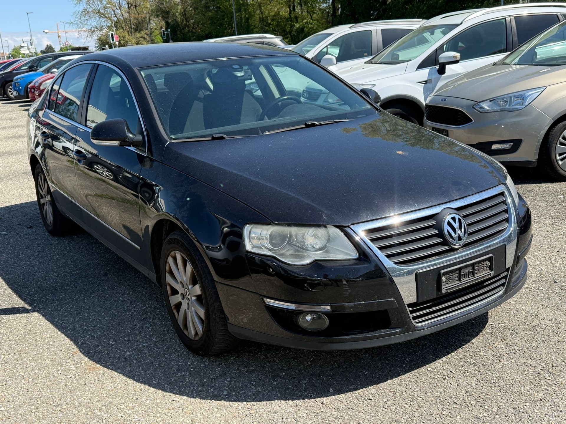 VW Passat 2.0 TDI Trendline-image-2