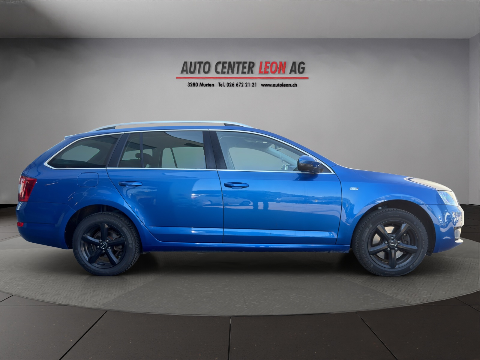 SKODA Octavia Combi 1.8 TSI Swiss Edition DSG-image-6