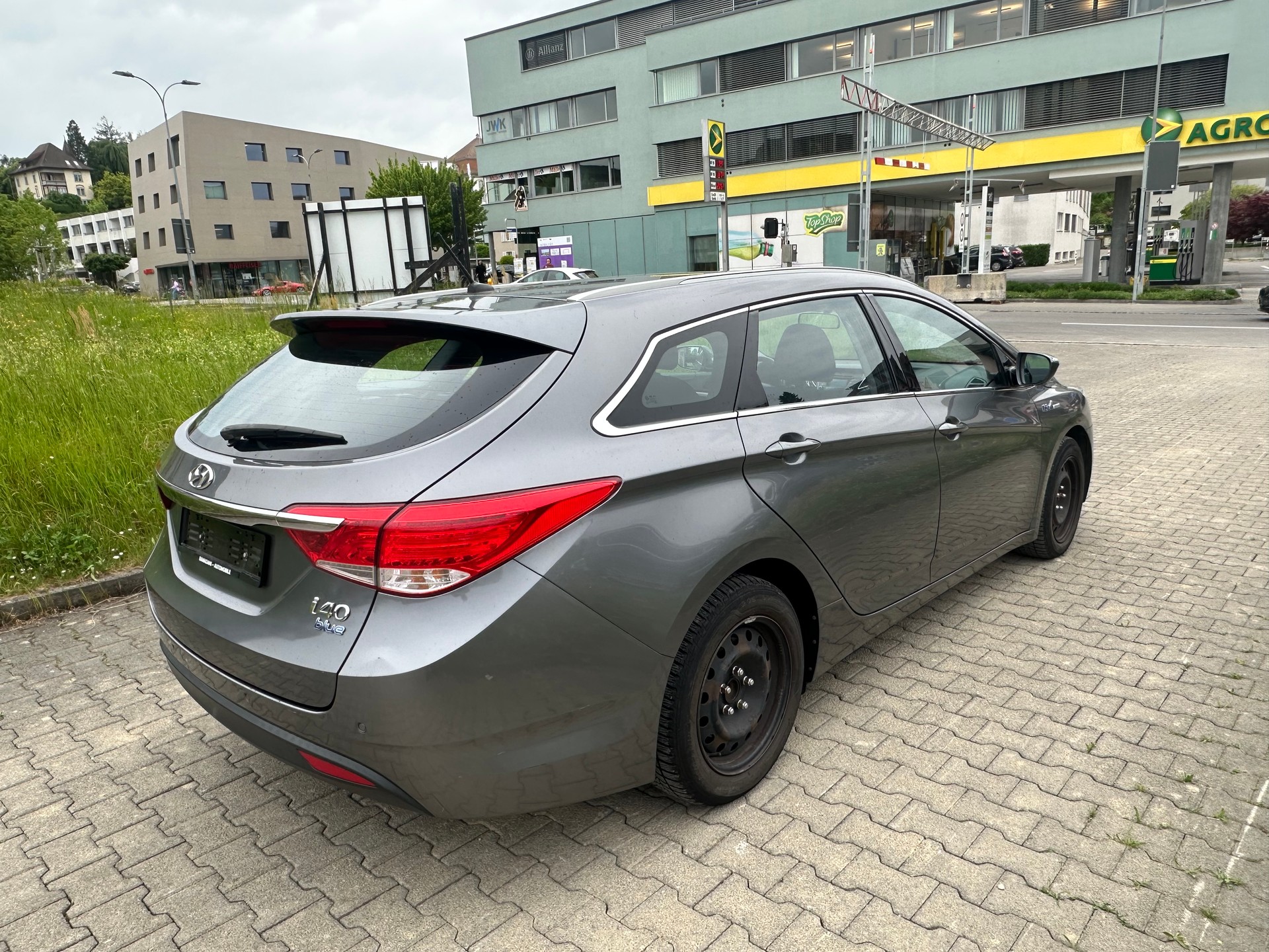 HYUNDAI i40 Wagon 1.7 CRDI ISG Comfort-image-4