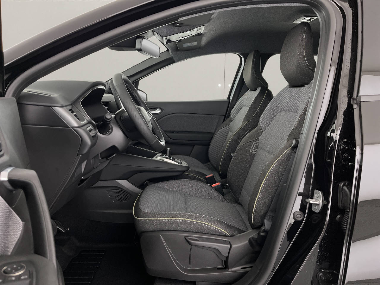 RENAULT Captur 1.8 E-Tech techno-image-7