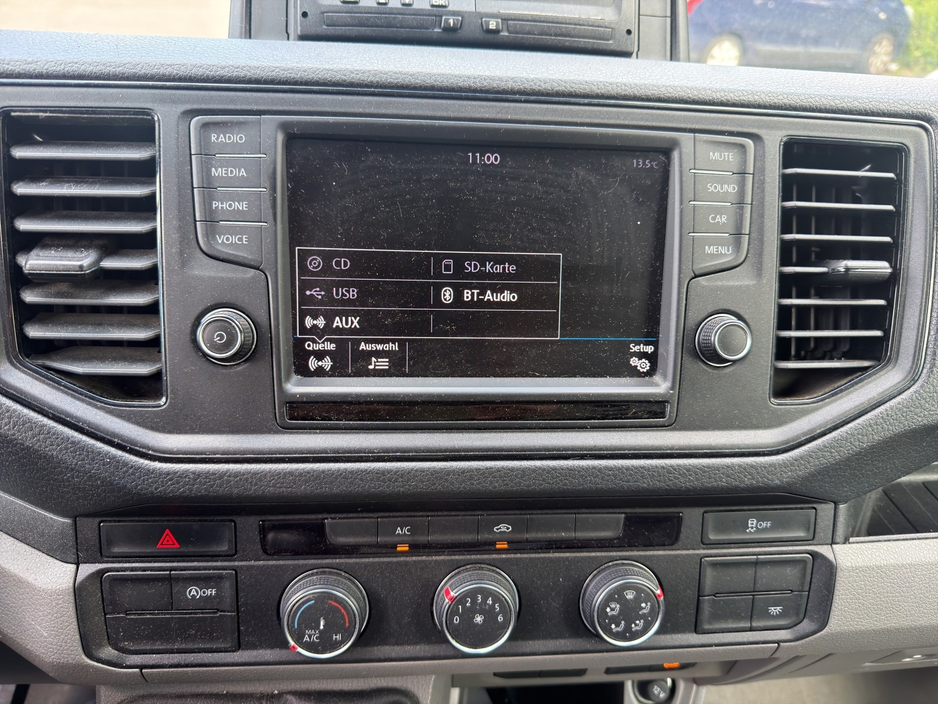 VW Crafter 50 2.0 BiTDI Hebebühne-image-13