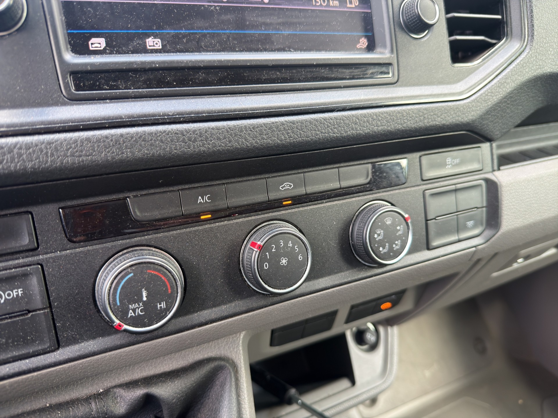 VW Crafter 50 2.0 BiTDI Hebebühne-image-12
