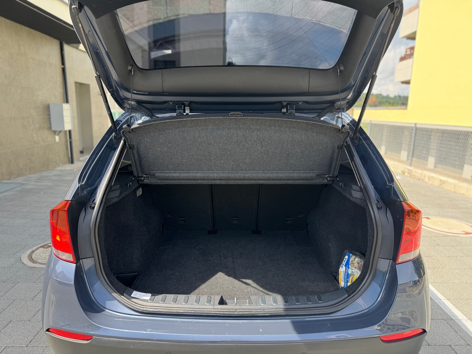 BMW X1 sDrive 18i Steptronic-image-16