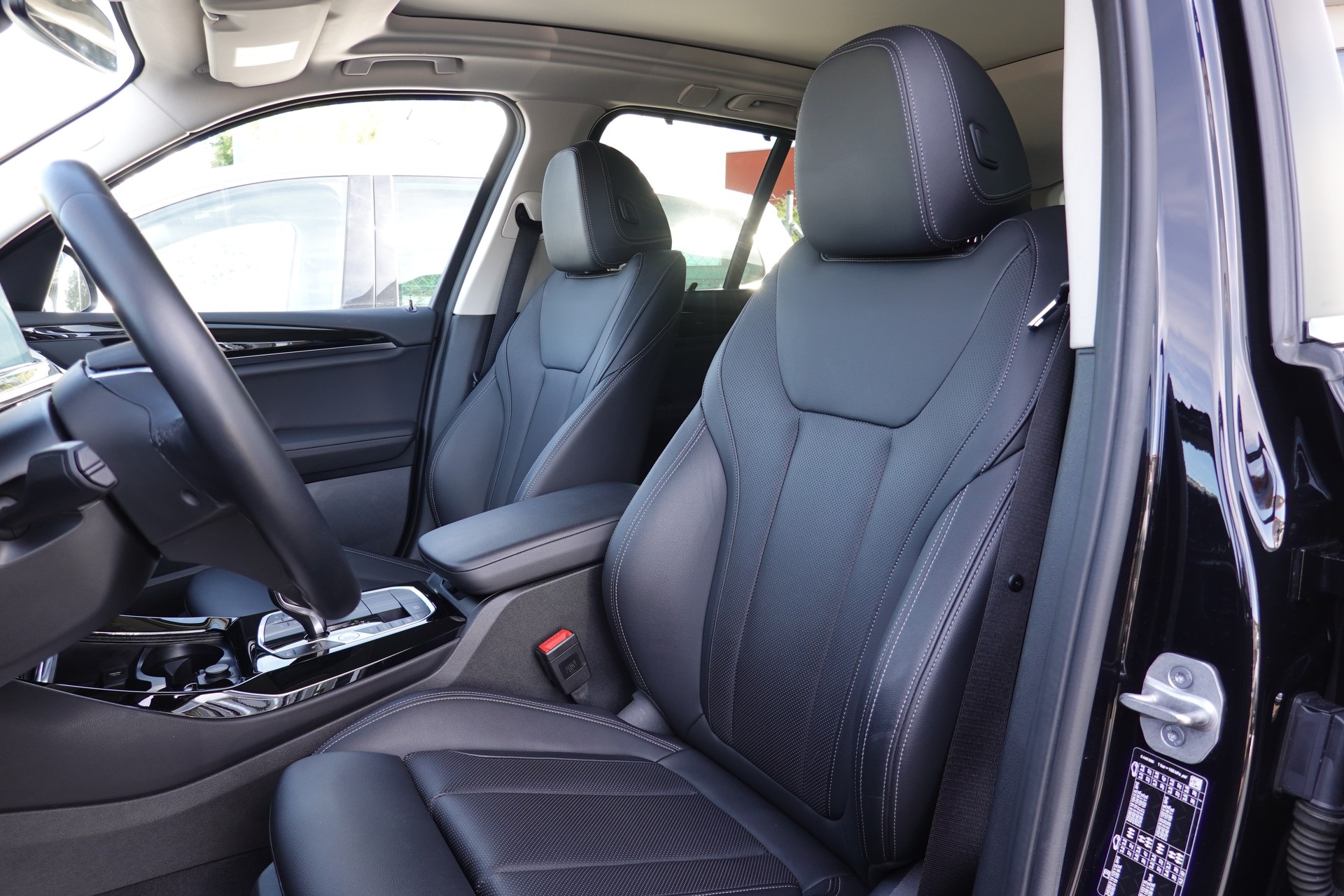 BMW X3 XDRIVE 48V 20D - 190 PS-image-13