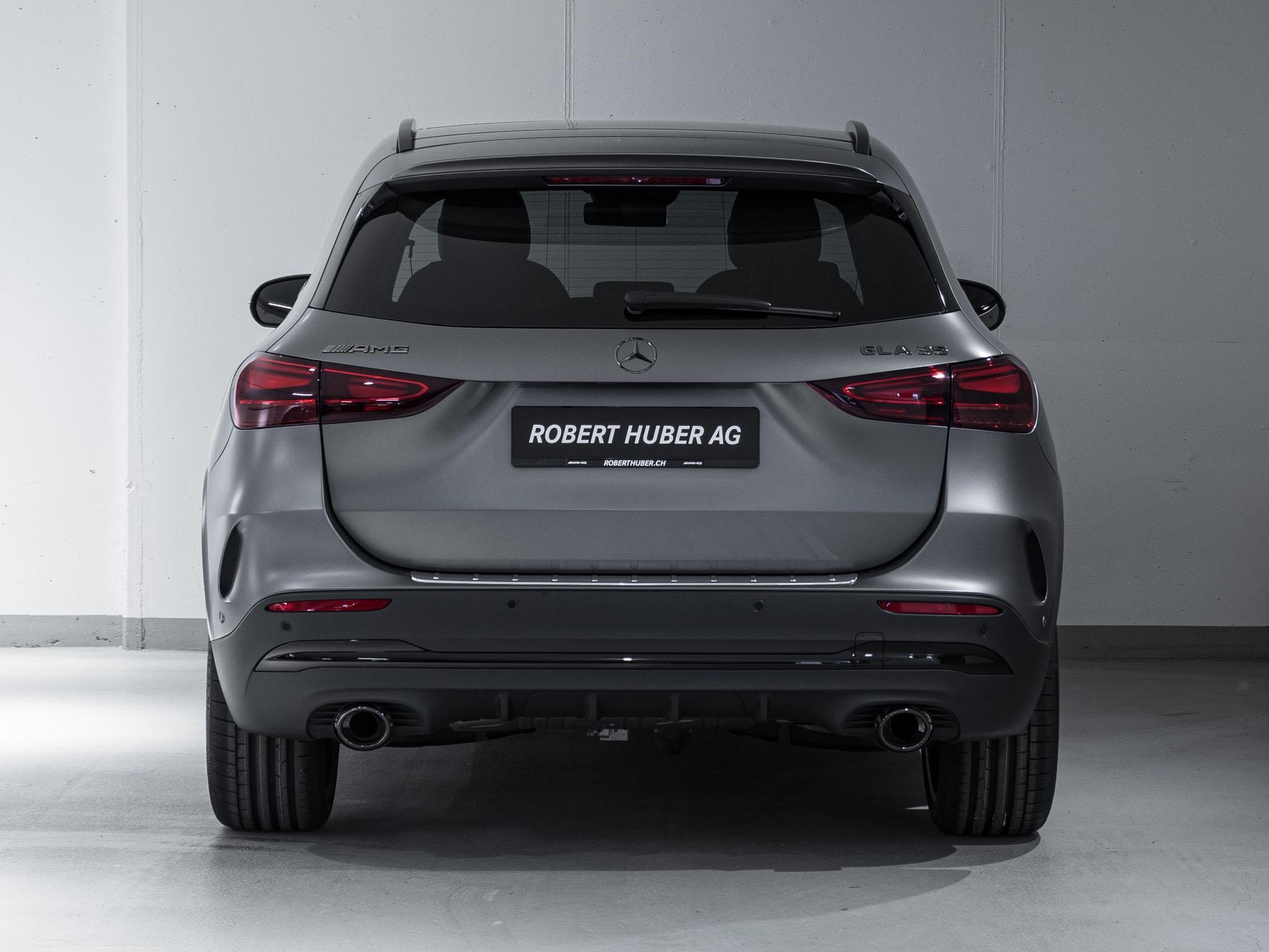 MERCEDES-BENZ GLA 35 AMG 4MATIC-image-5