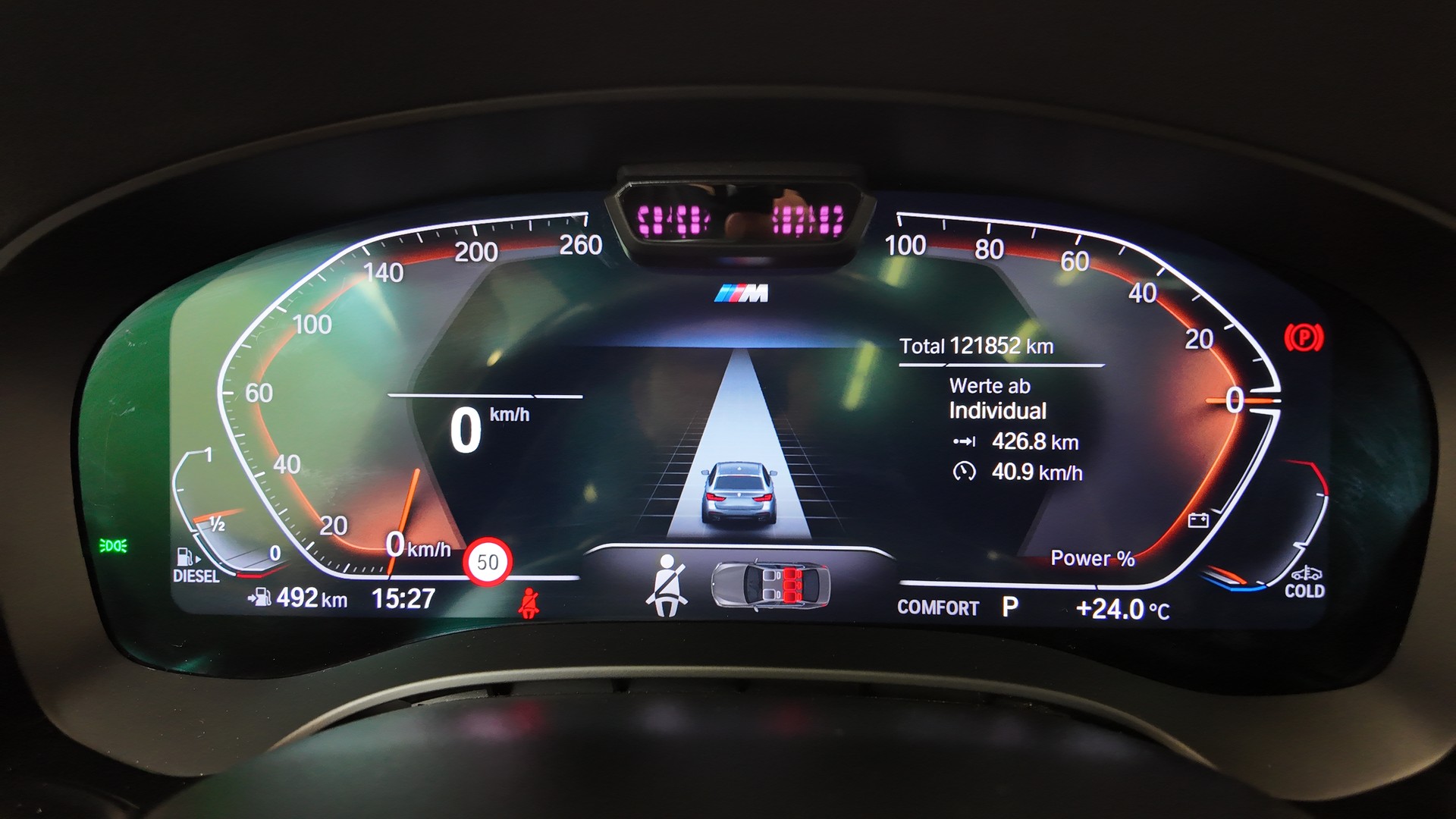 BMW 540d xDrive 48V Touring Pure M Sport Steptronic-image-23