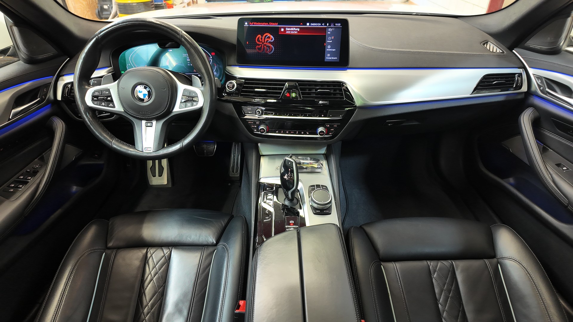 BMW 540d xDrive 48V Touring Pure M Sport Steptronic-image-10