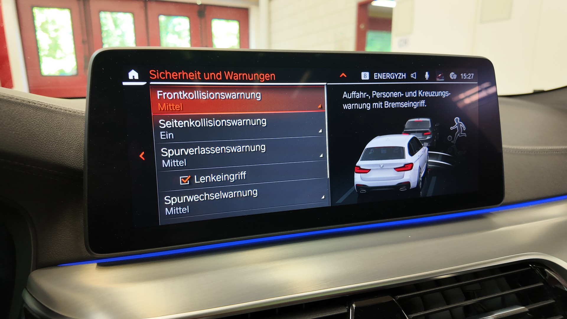 BMW 540d xDrive 48V Touring Pure M Sport Steptronic-image-26