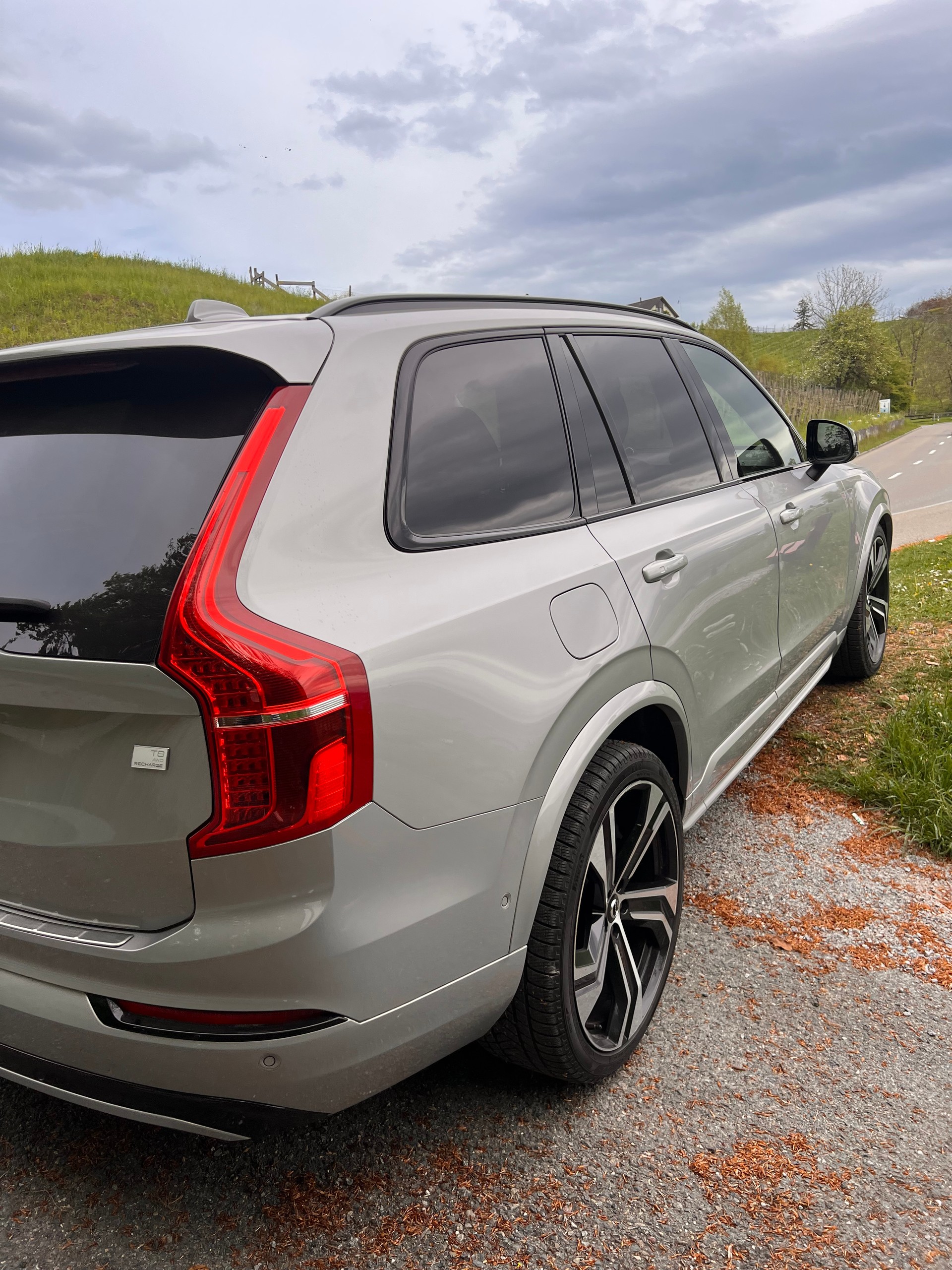 VOLVO 2.0 T8 TE Ultimate Dark 7P. eAWD-image-1