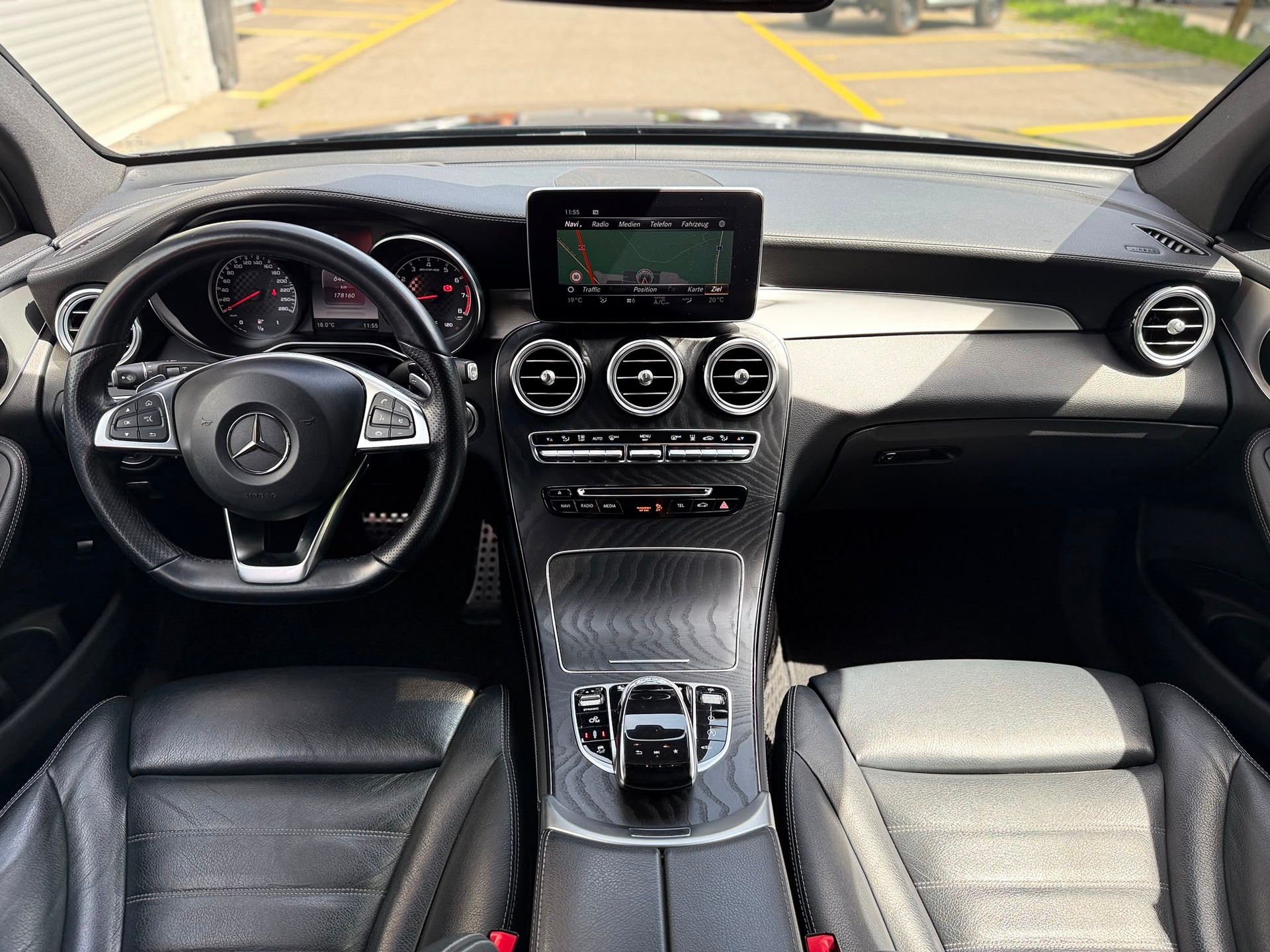 MERCEDES-BENZ GLC 43 AMG 4m-image-10