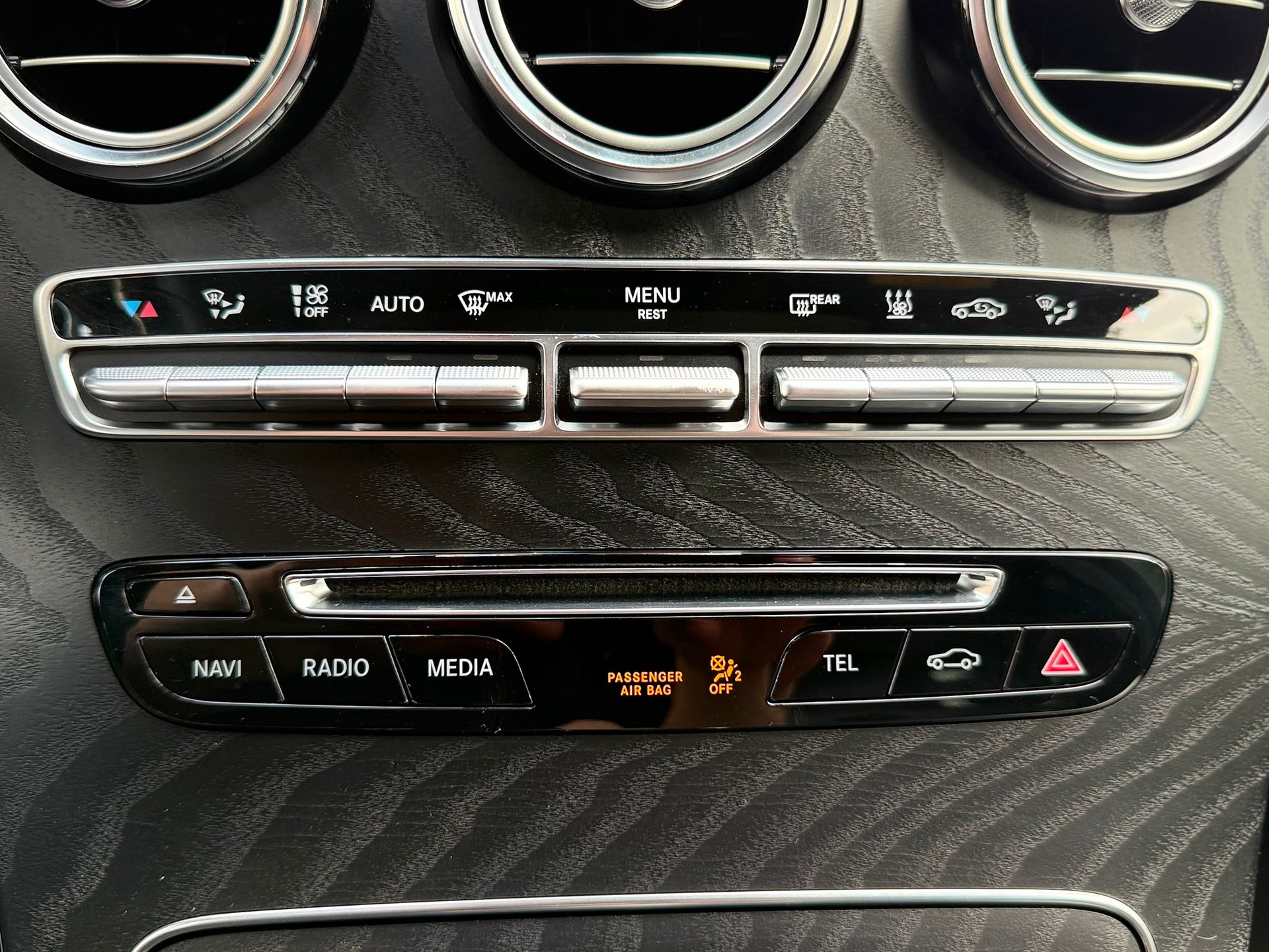 MERCEDES-BENZ GLC 43 AMG 4m-image-19