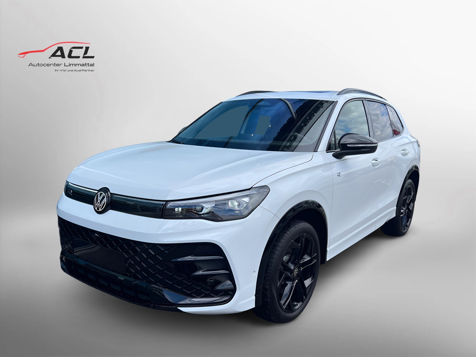 VW Tiguan R-Line UNITED 2.0TDI 193PS 4Motion DSG-image-0