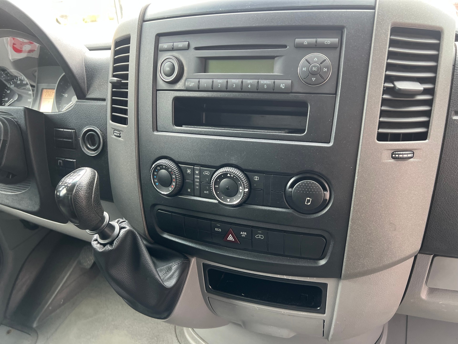 MERCEDES-BENZ Sprinter 313 CDI Lang *** Brücke mit Hebebühne * Klima * frisch ab MFK * 1 Jahr Garantie möglich ***-image-12