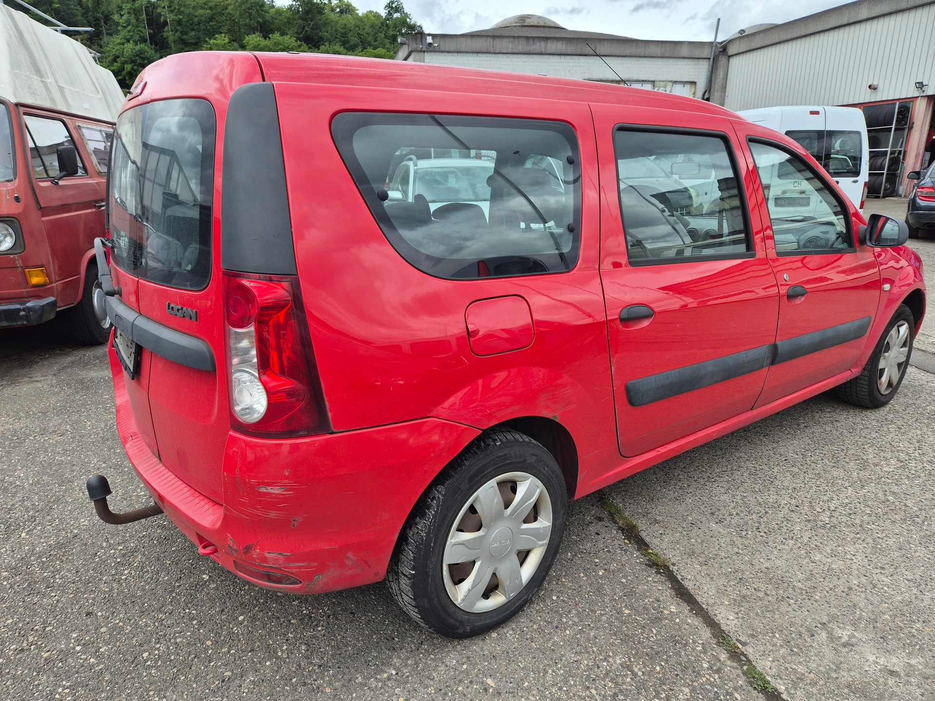DACIA Logan 1.6 Ambiance-image-3