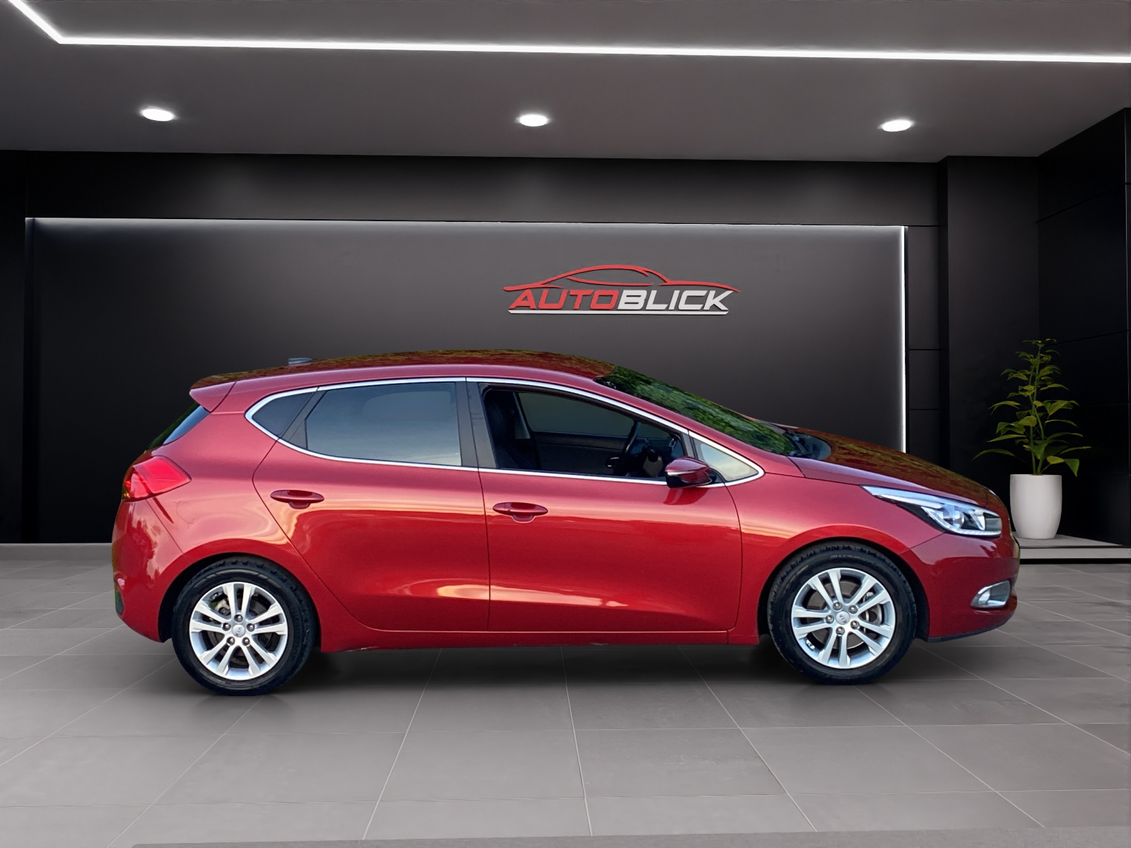 KIA Ceed 1.6 Benzin 135-PS GDi Style DCT Automat | Frisch MFK & Service | Vollausstattung | 8-fach bereift-image-4