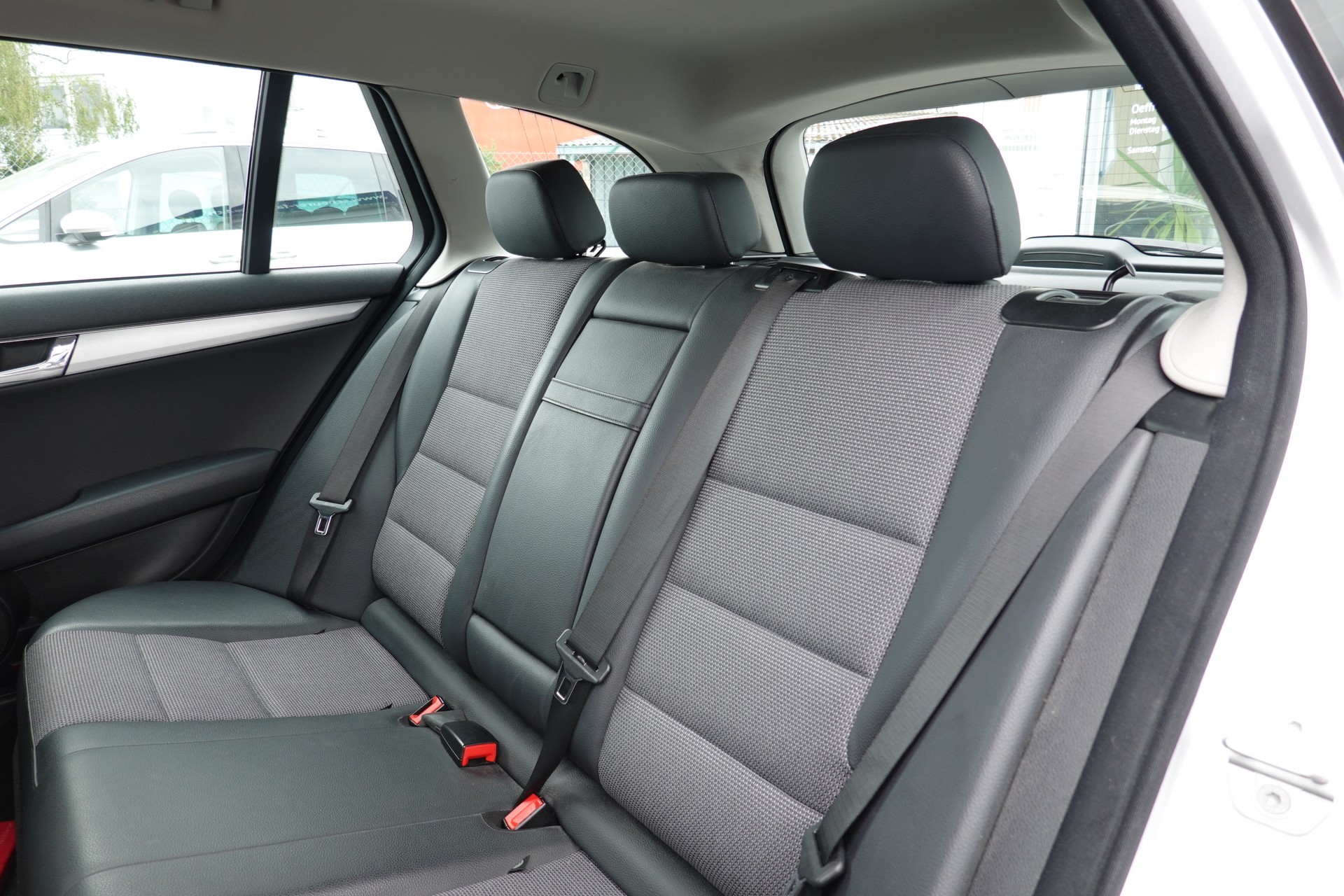 MERCEDES-BENZ C 250 CGI - BLUE EFFICIENCY - "AVANTGARDE" - AUTOMATIC - 204 PS-image-11