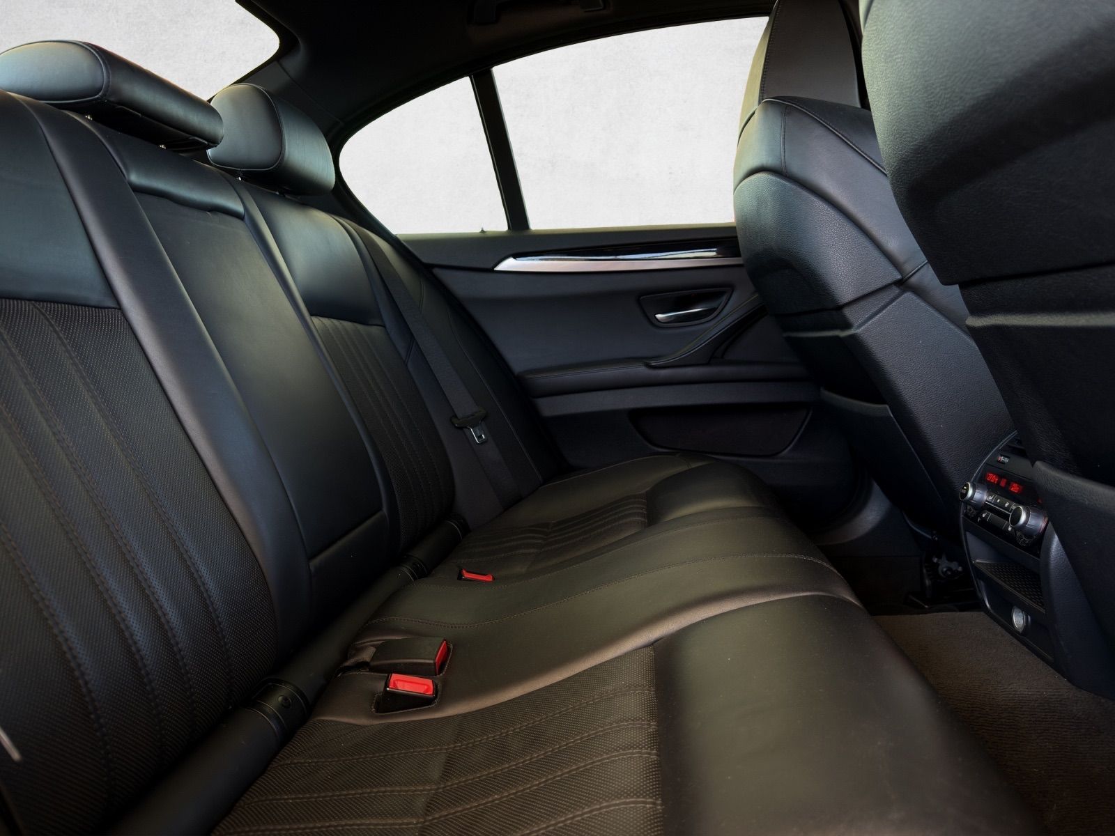 BMW M5 Drivelogic-image-16