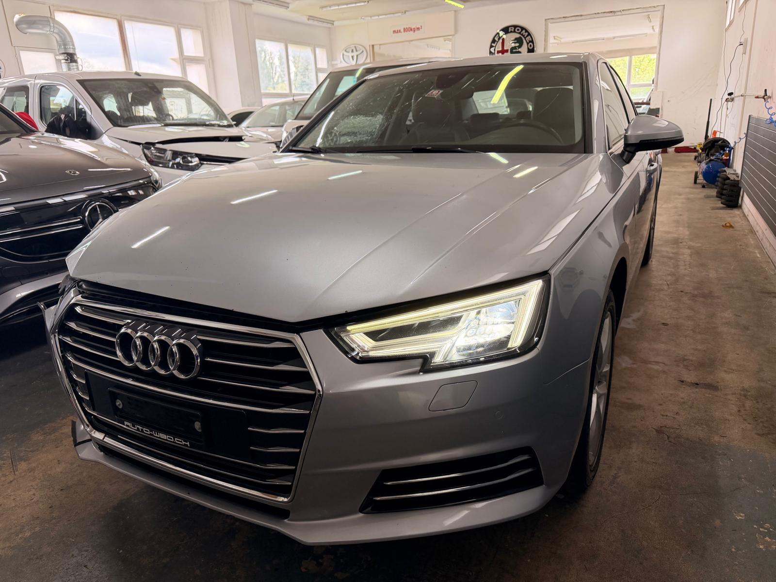 AUDI A4 Limousine 2.0 TFSI Design-image-0