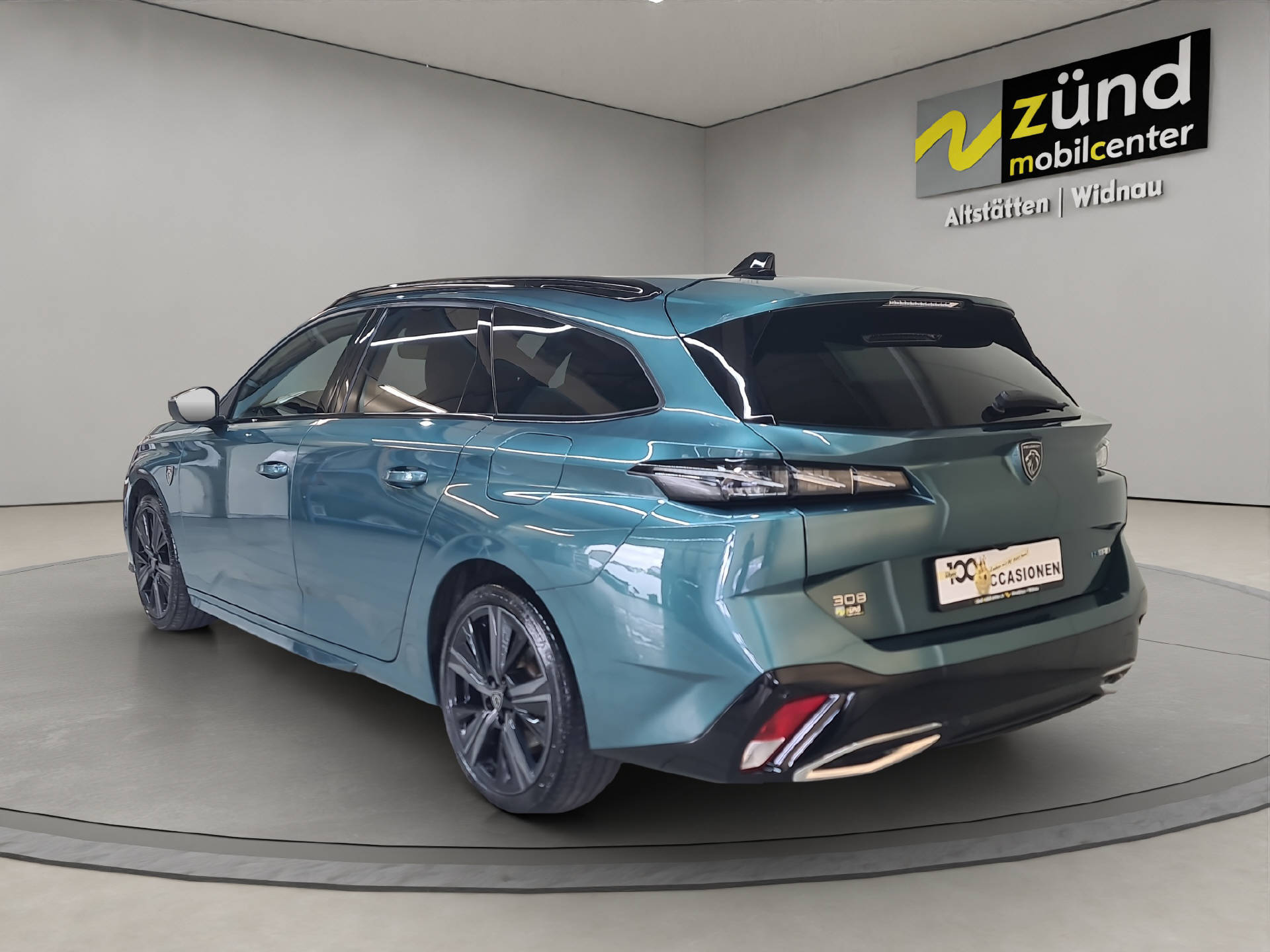 PEUGEOT 308 SW 1.6 PHEV 180 GT-image-2