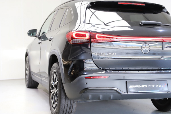 MERCEDES-BENZ EQA 250-image-3