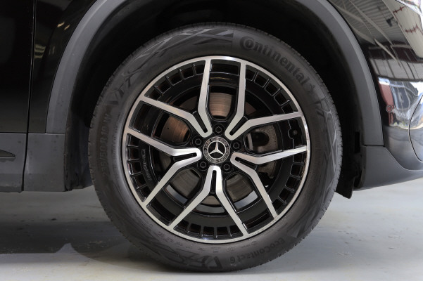 MERCEDES-BENZ EQA 250-image-12
