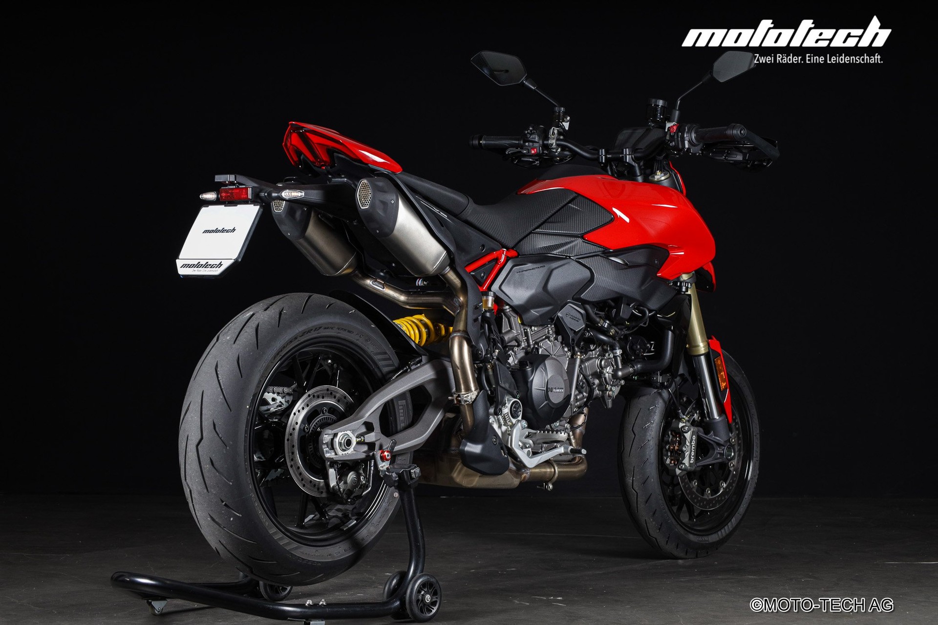 DUCATI Hypermotard V2 (35kW)-showroom-element-2