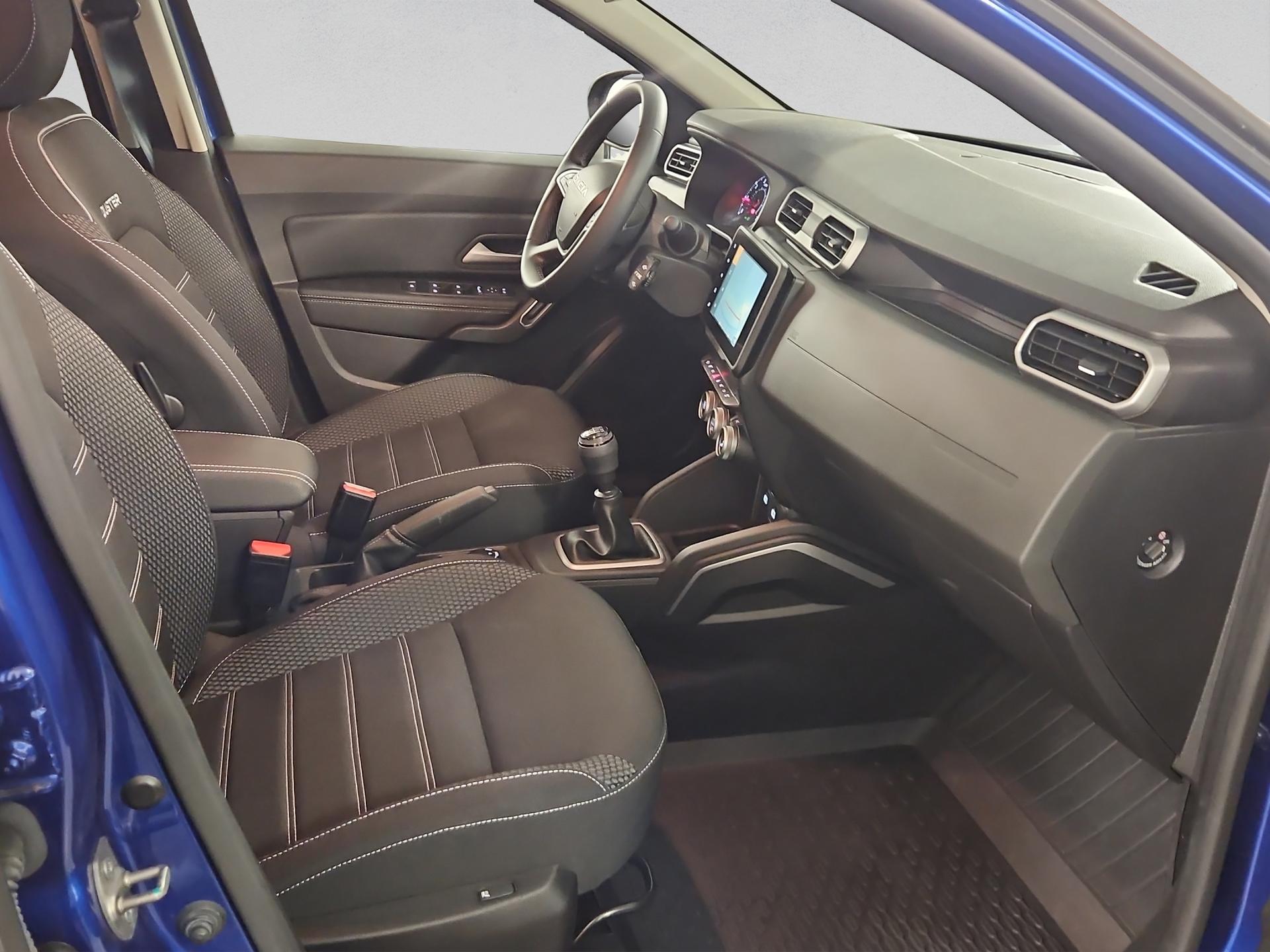 DACIA Duster TCe 150 Journey+ 4x4-image-16