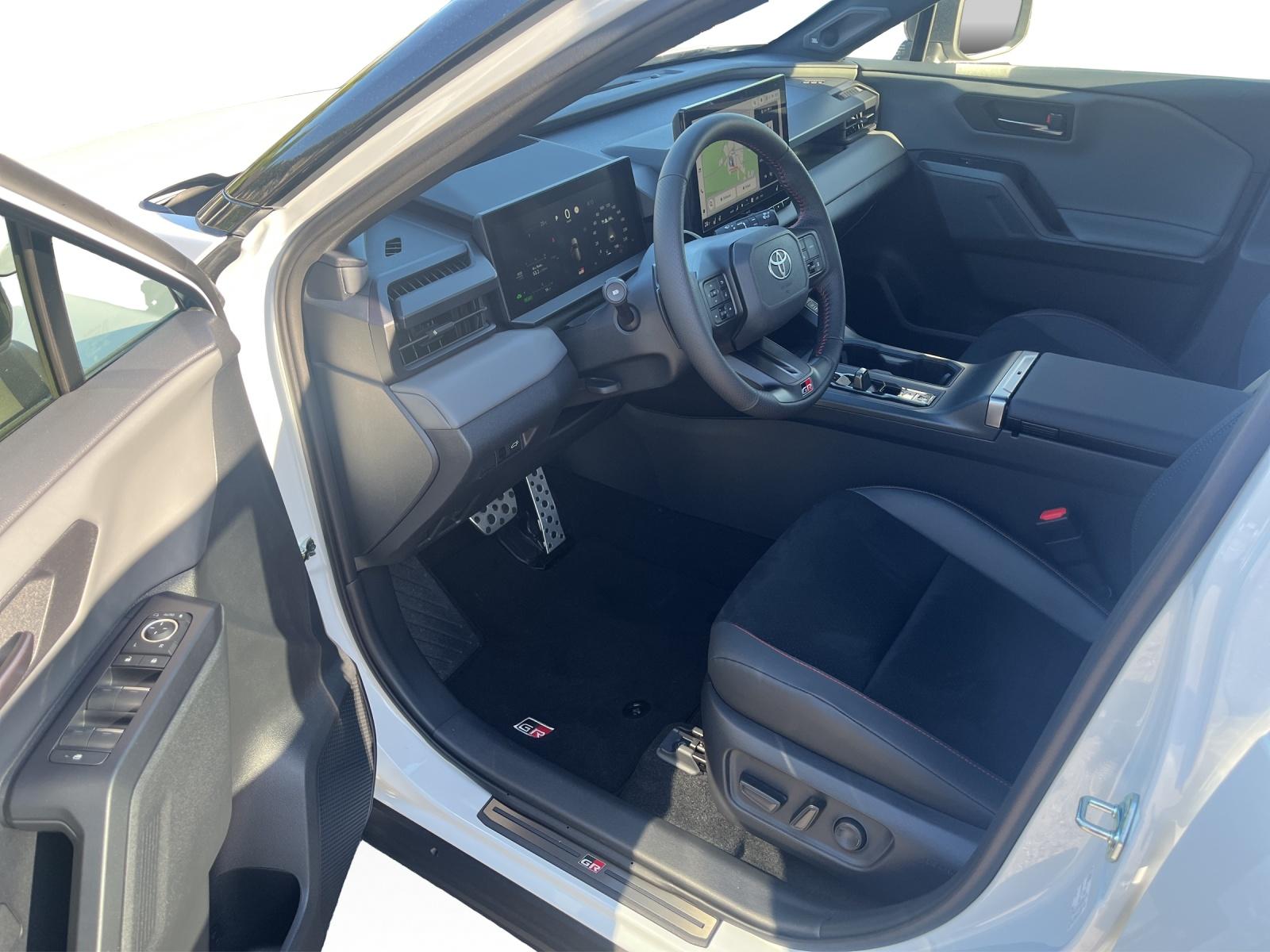 TOYOTA RAV4 2.5 HEV GR Sport-image-5