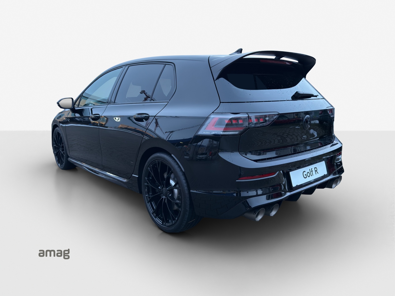 VW Golf 2.0 TSI R DSG 4 Motion-image-2