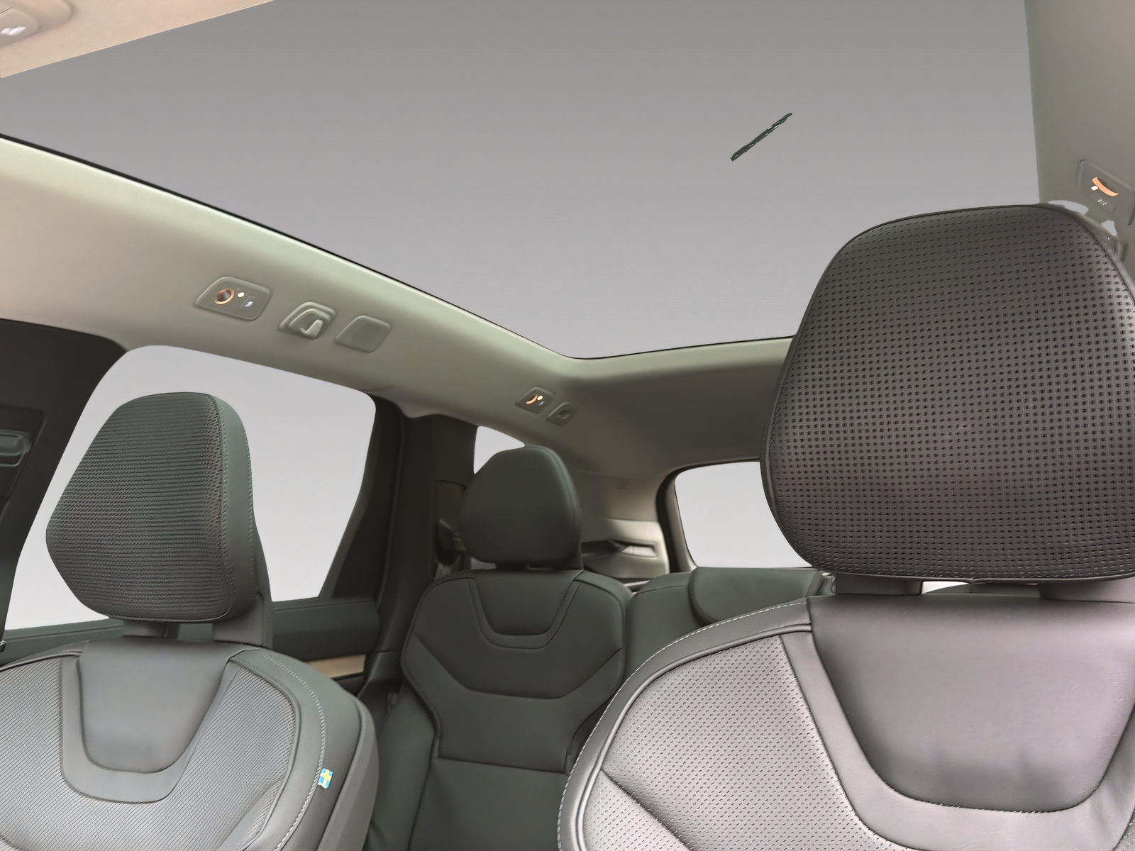 VOLVO EX90 Twin Performance Ultra AWD-image-9