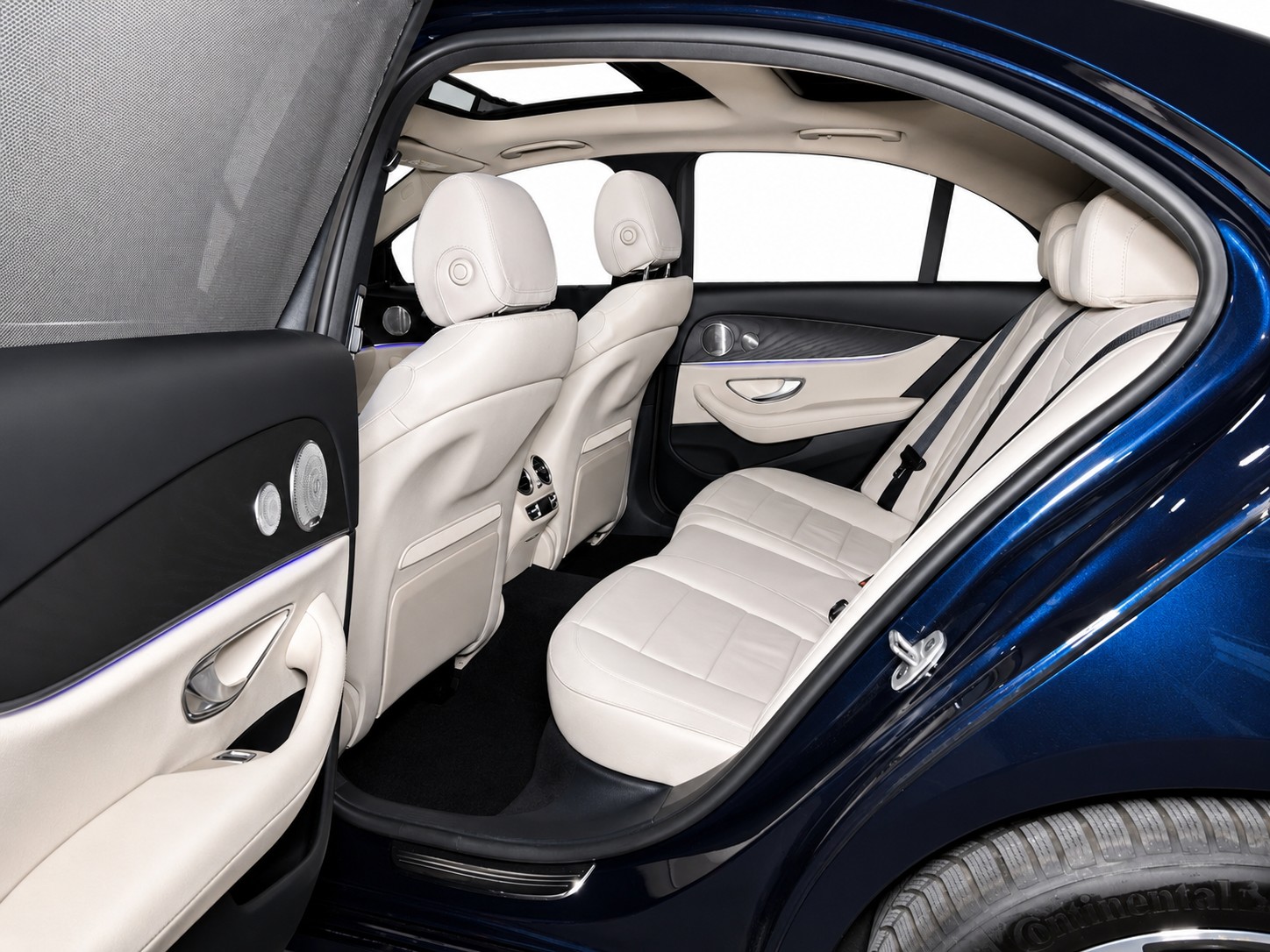 MERCEDES-BENZ E 200 Avantgarde 4matic-image-11