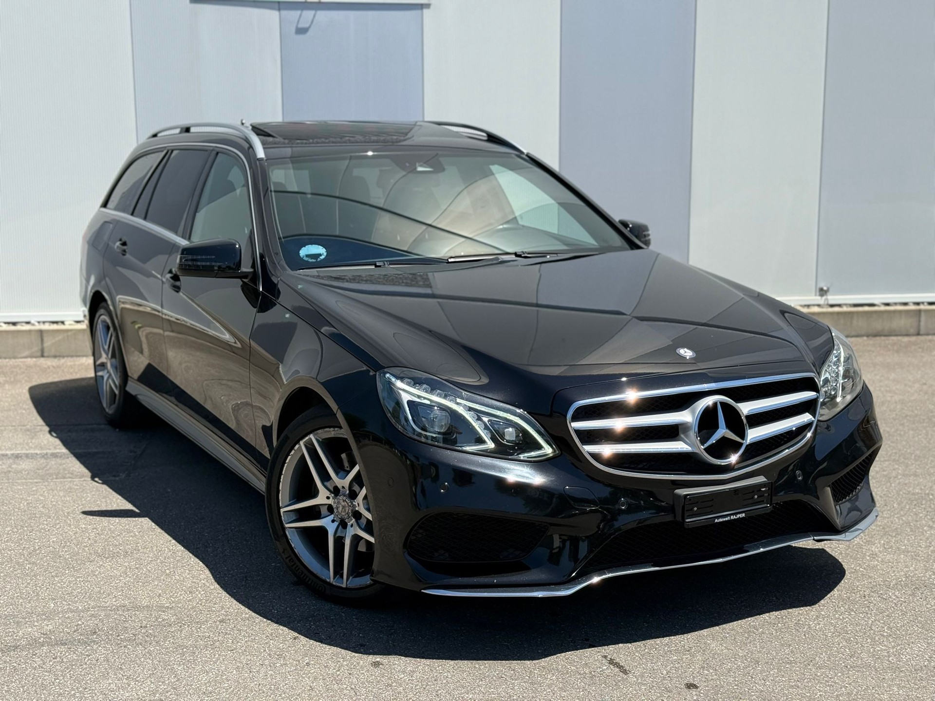 MERCEDES-BENZ E 250 CDI Avantgarde 4Matic 7G-Tronic-image-2