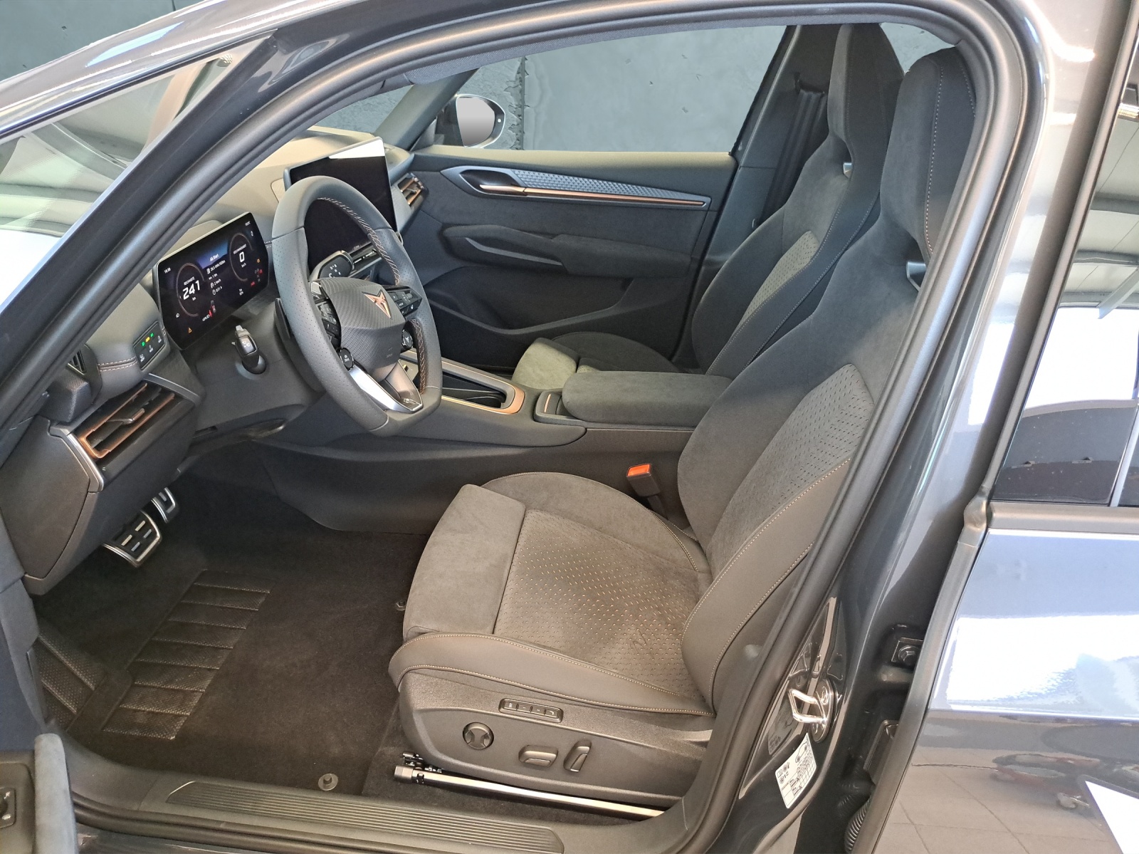 CUPRA Born 79 kWh Prime-image-9