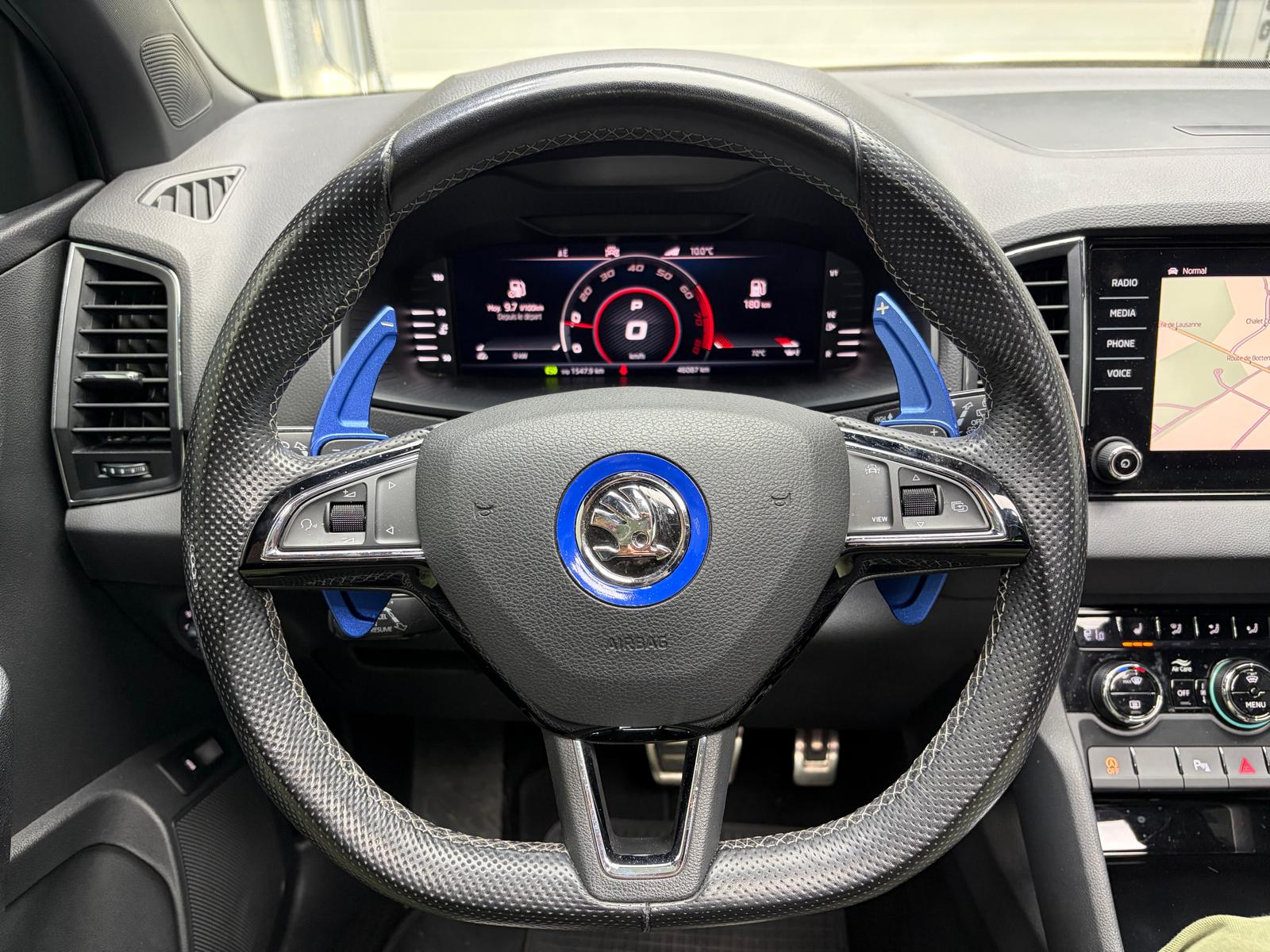 SKODA Karoq 2.0 TSI SportLine 4x4 DSG-image-13