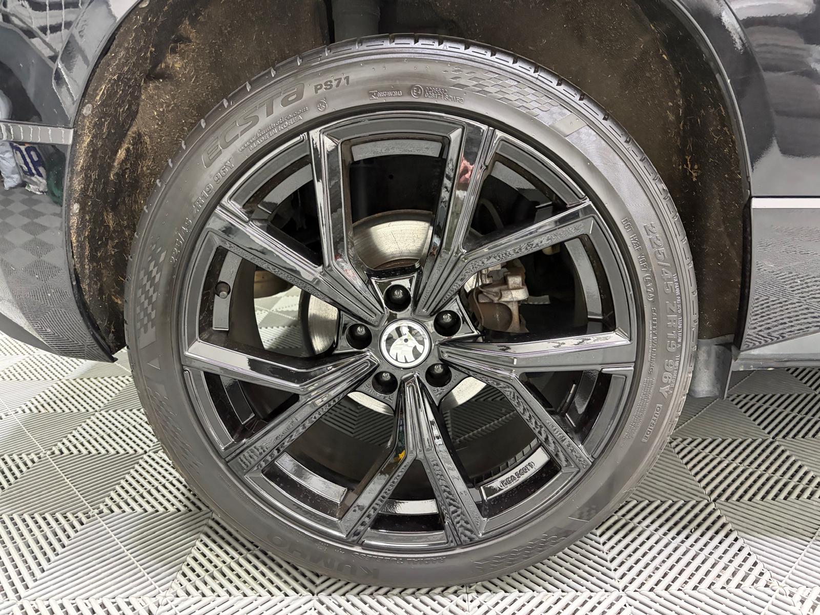 SKODA Karoq 2.0 TSI SportLine 4x4 DSG-image-27