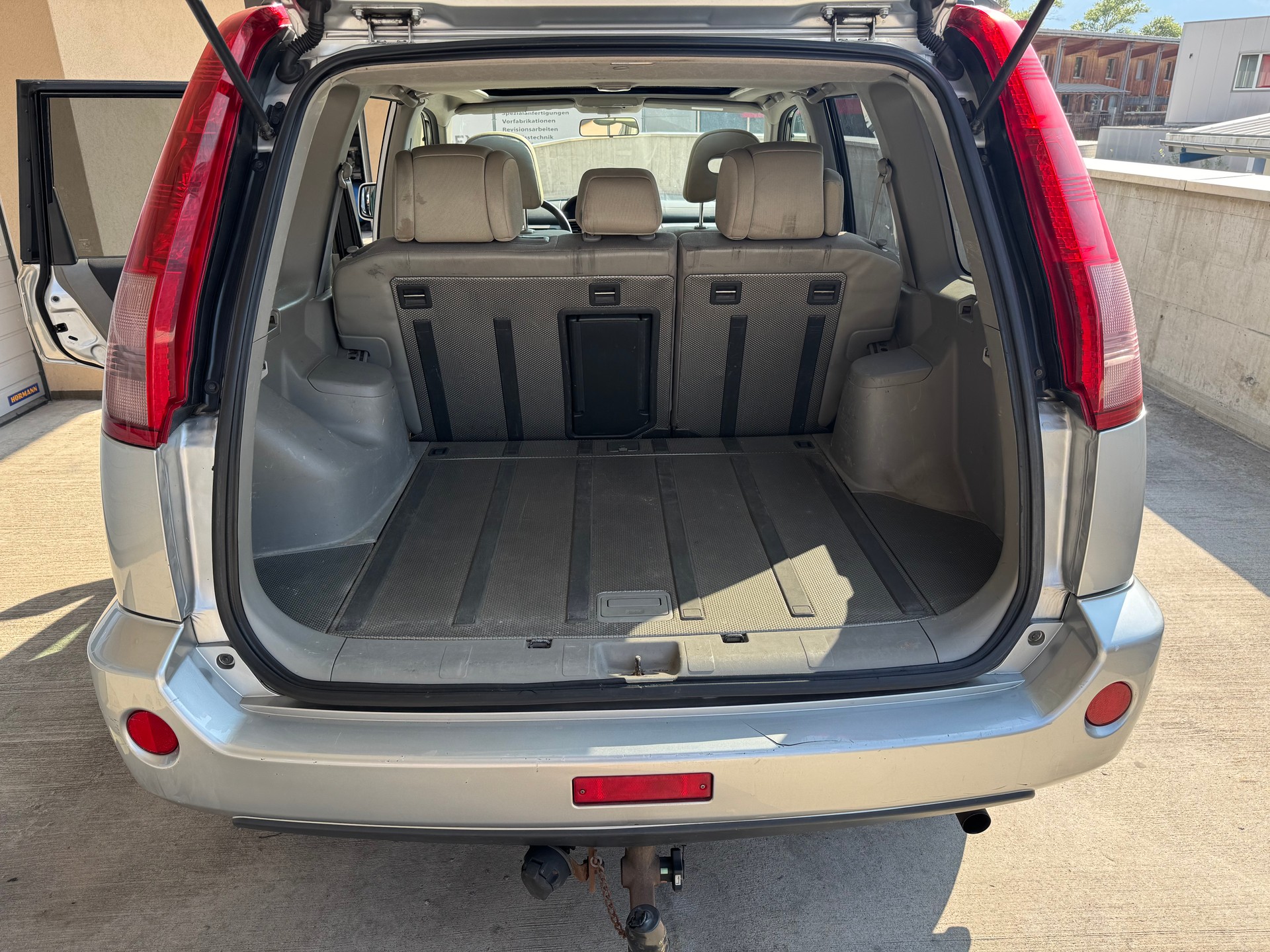 NISSAN X-Trail 2.5 16V Columbia Pack premium 4WD-image-8