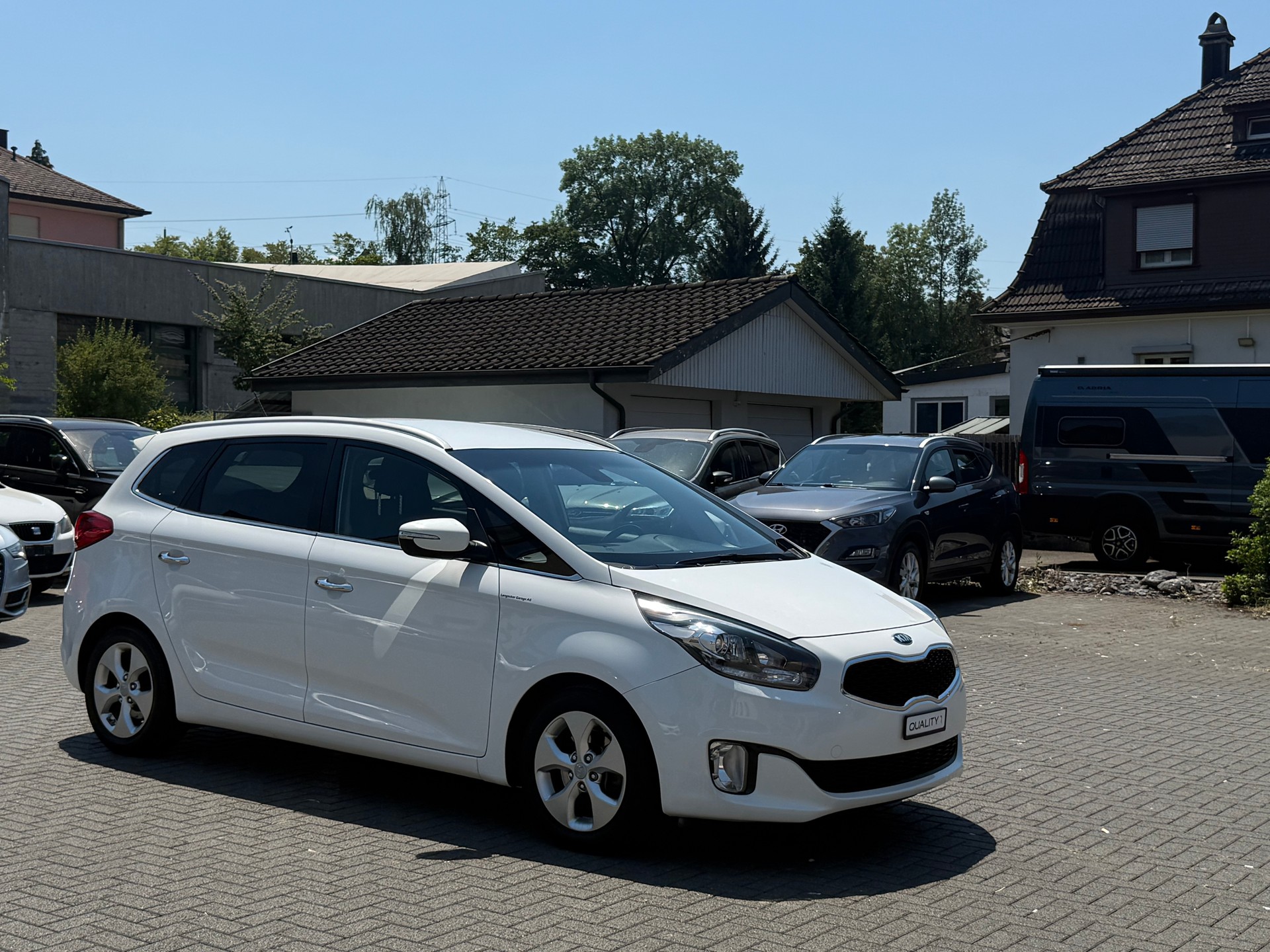 KIA Carens 1.7 CRDi Trend DCT-image-7