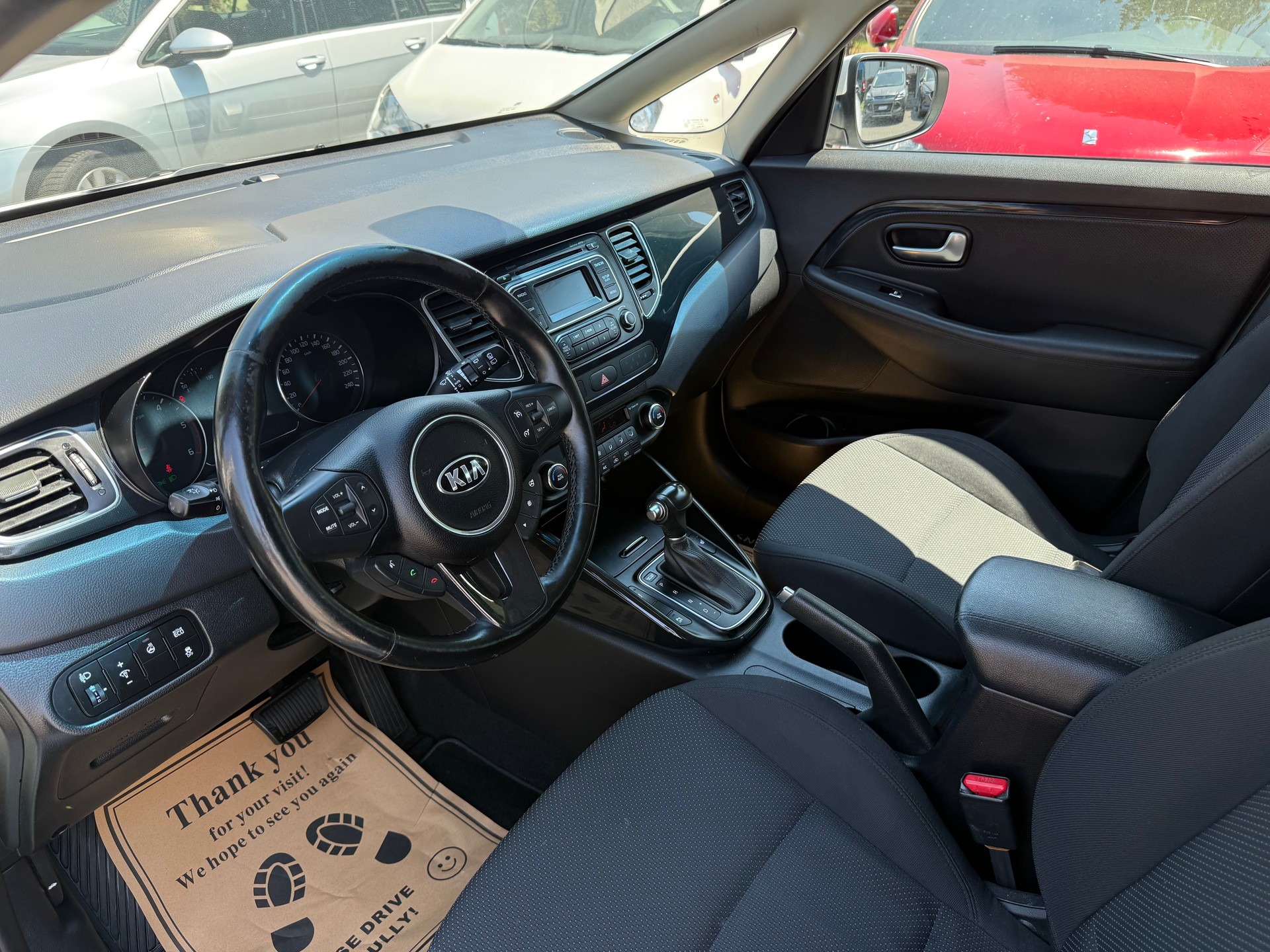 KIA Carens 1.7 CRDi Trend DCT-image-11