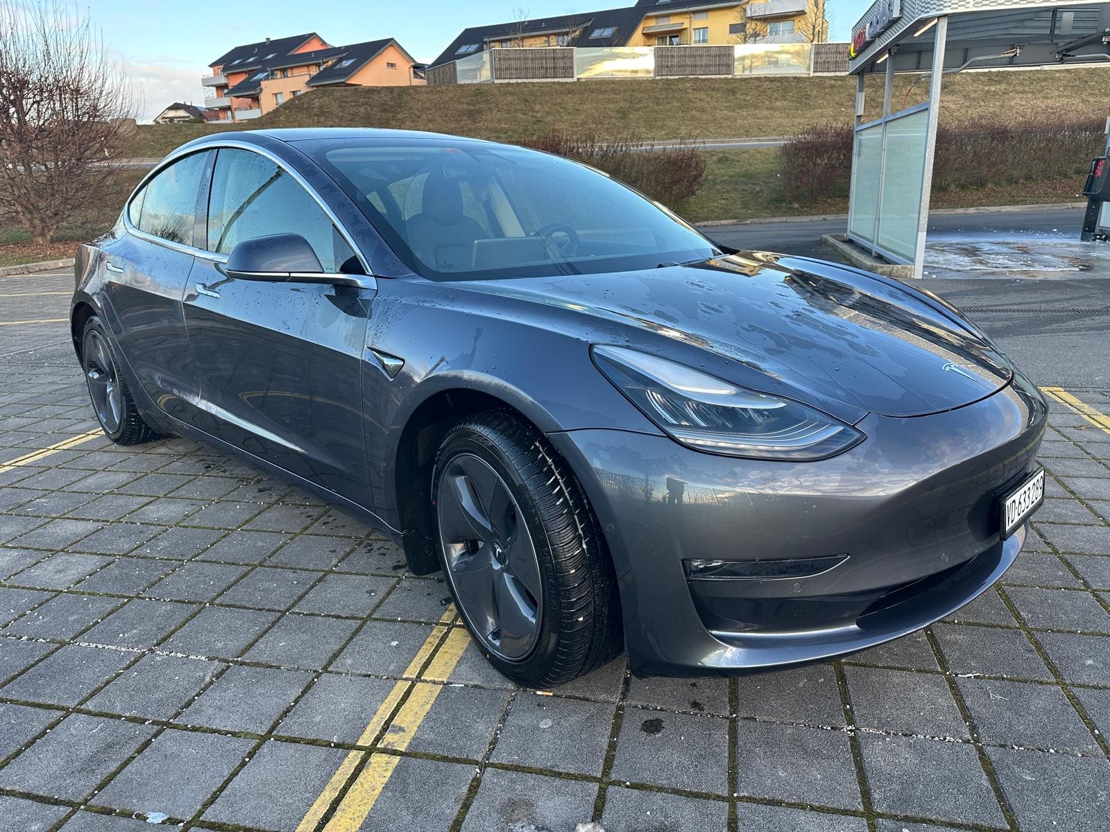 TESLA Long Range D-image-0