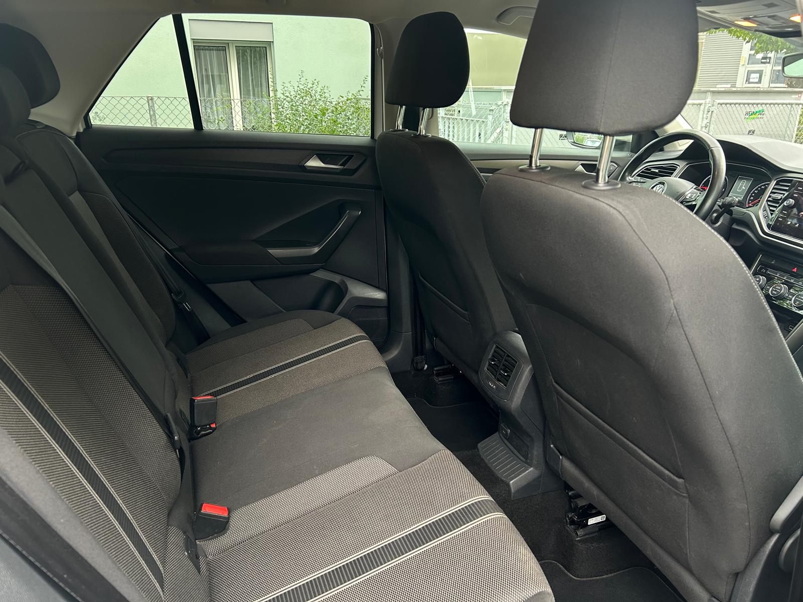 VW T-Roc 2.0 TDI SCR Advance DSG 4Motion-image-10