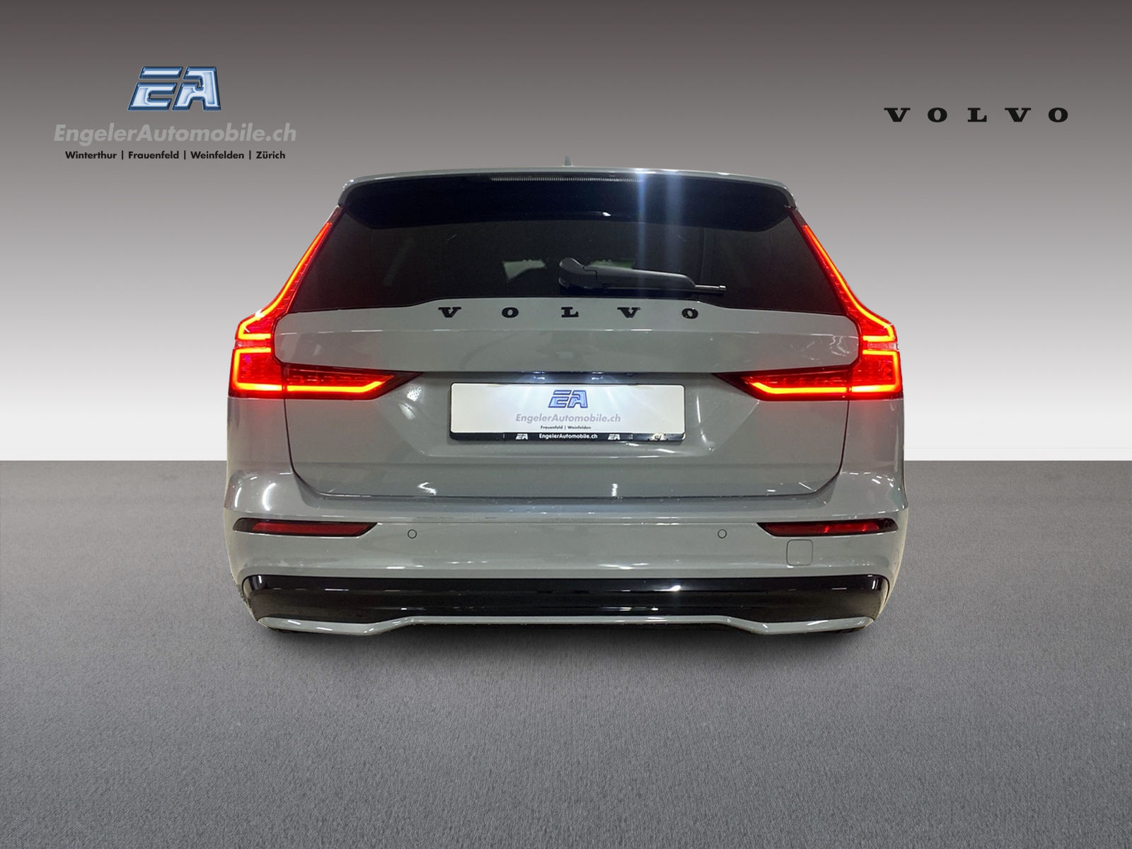 VOLVO V60 2.0 T6 TE Ultimate Dark eAWD-image-4
