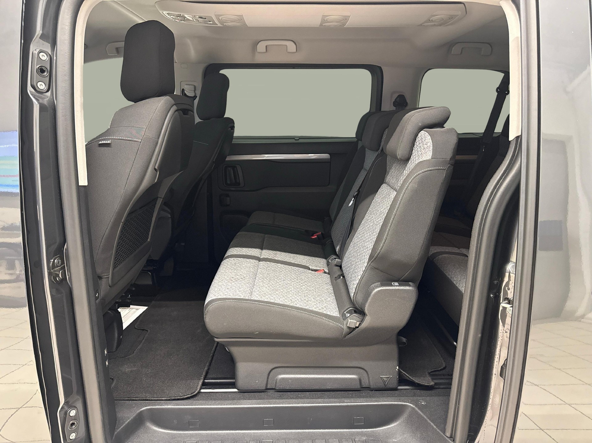 TOYOTA PROACE Verso L1 2.0 D Trend - Ruote invernali & Servizi inclusi-image-10