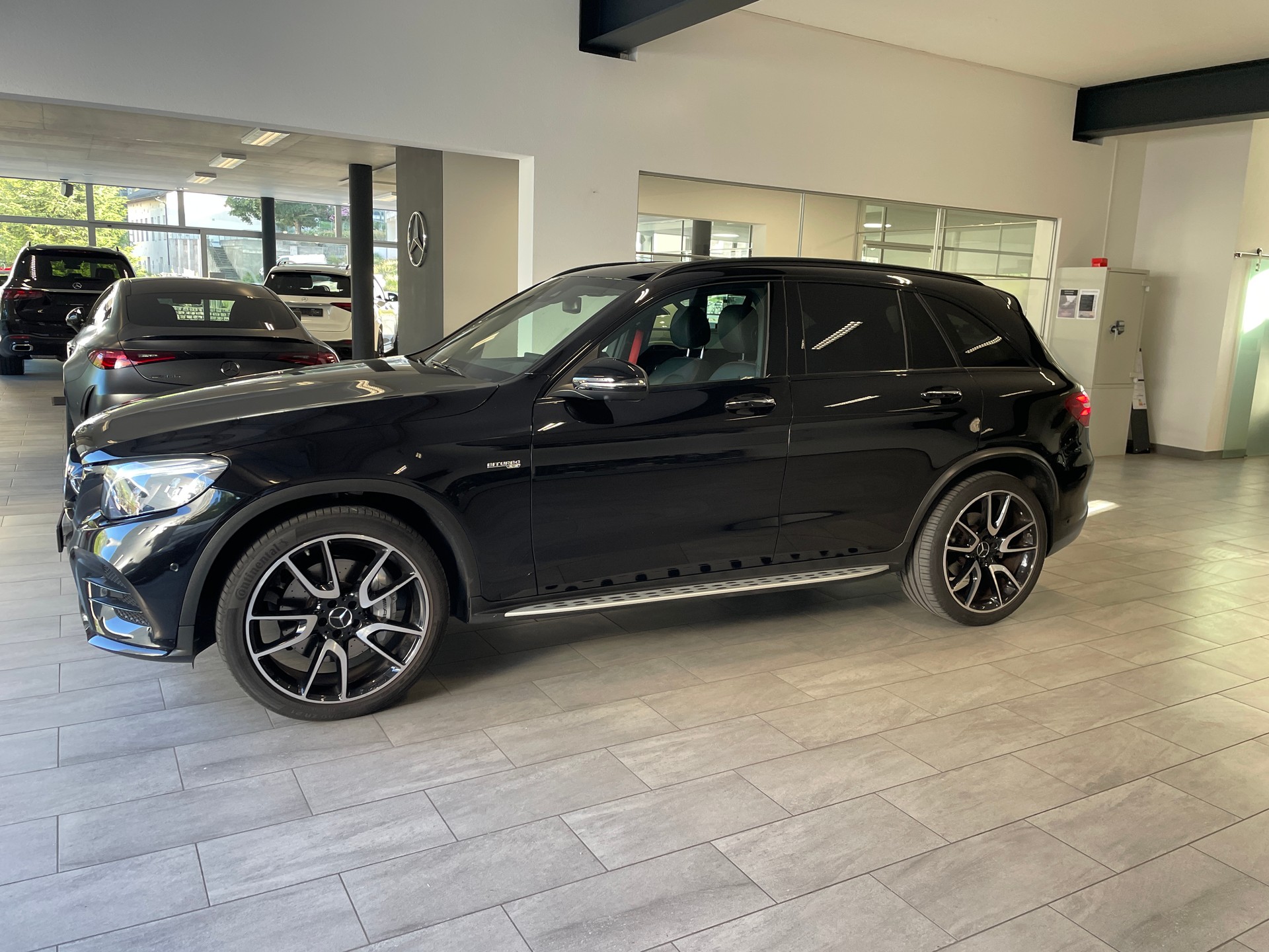 MERCEDES-BENZ GLC 43 AMG 4Matic 9G-Tronic-image-3