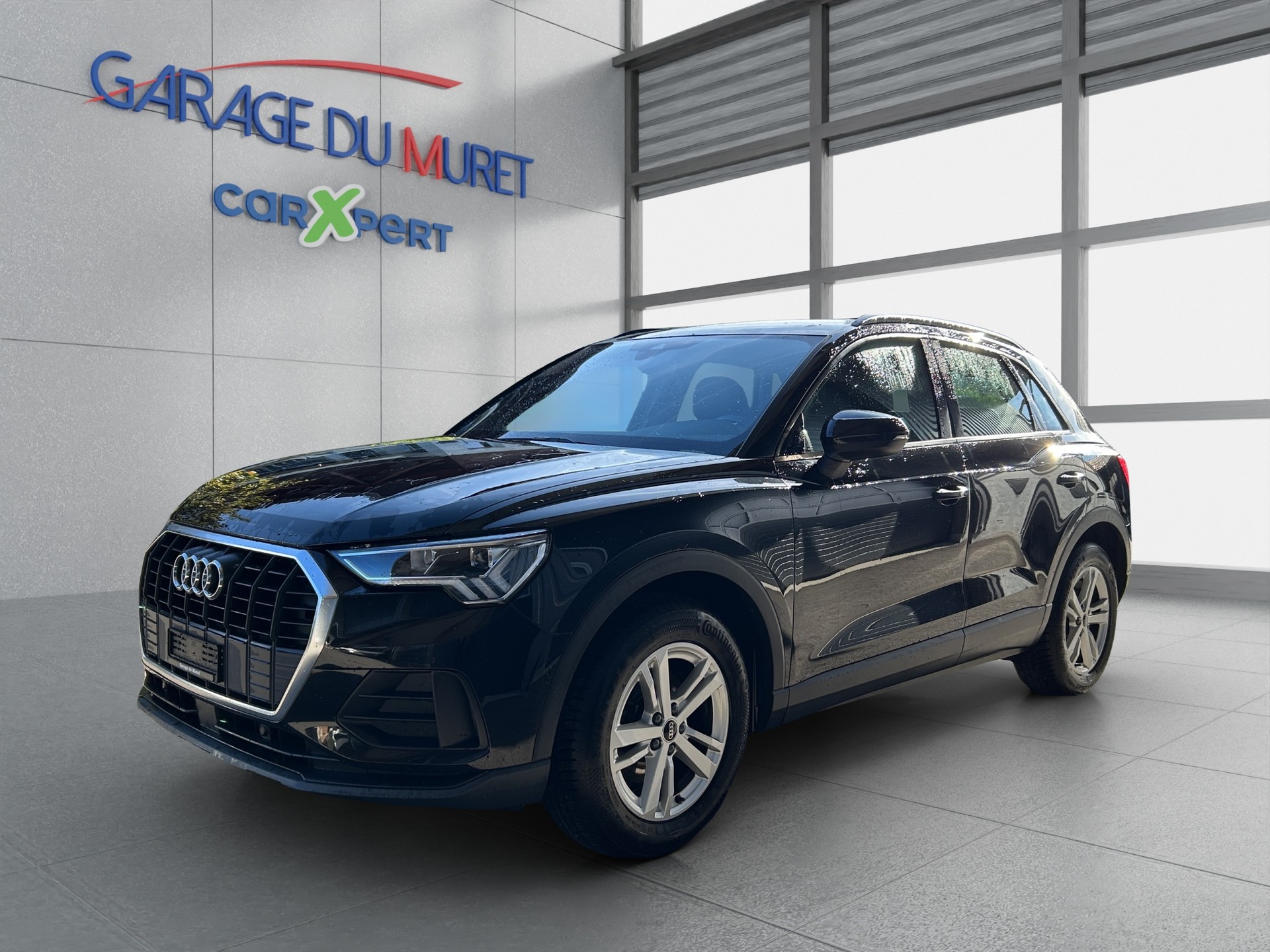 AUDI Q3 35 TFSI Attraction S-tronic-image-0