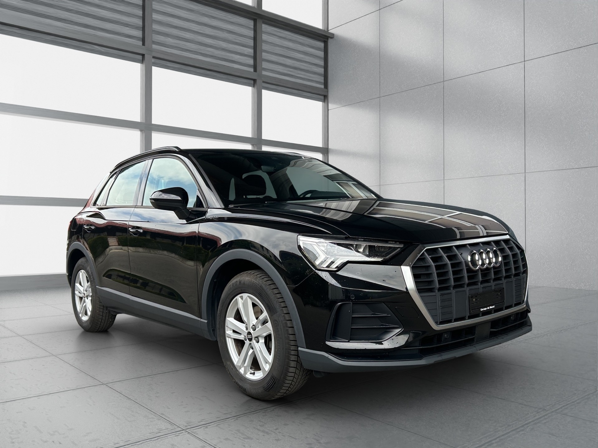 AUDI Q3 35 TFSI Attraction S-tronic-image-6
