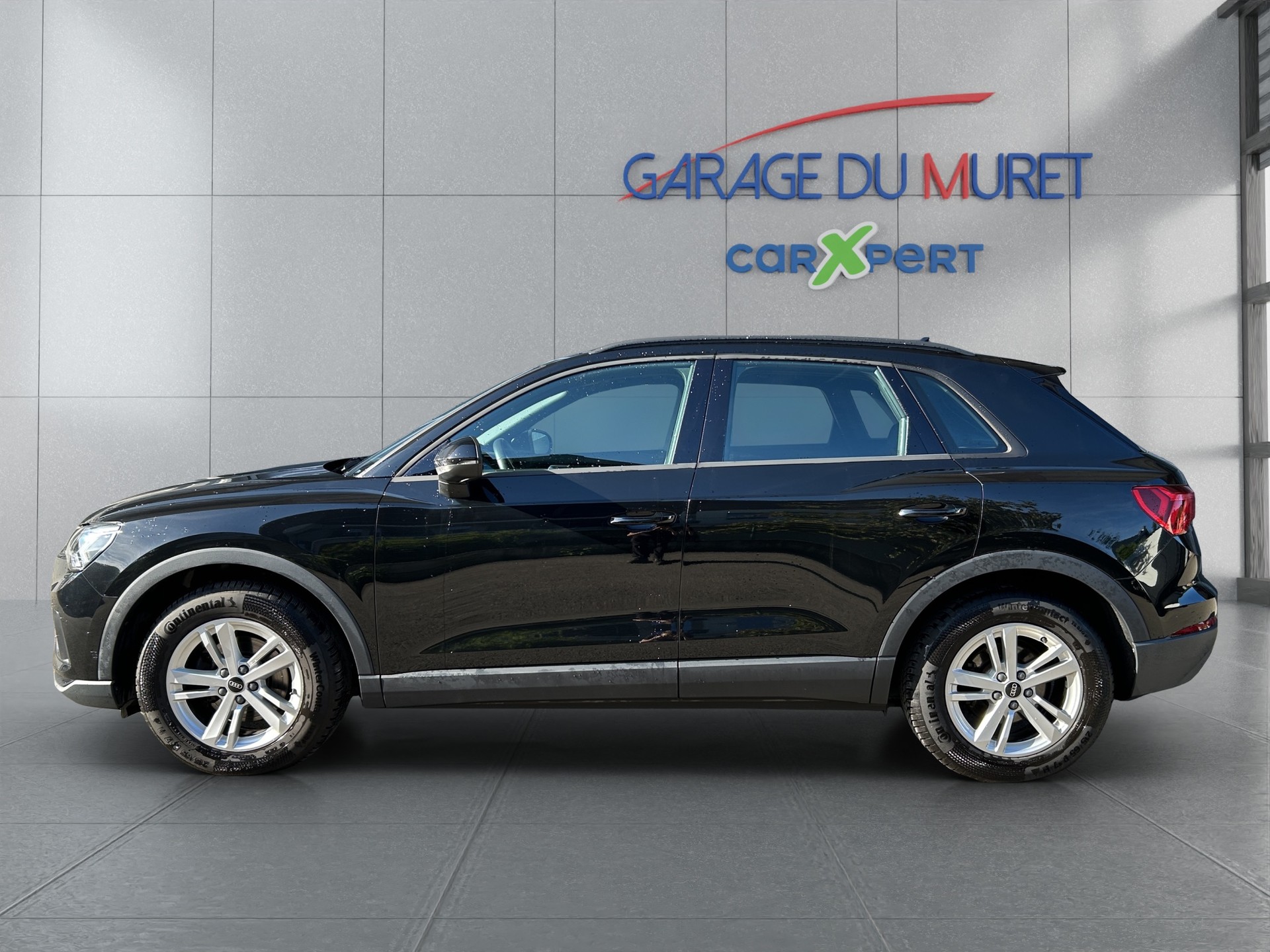 AUDI Q3 35 TFSI Attraction S-tronic-image-1