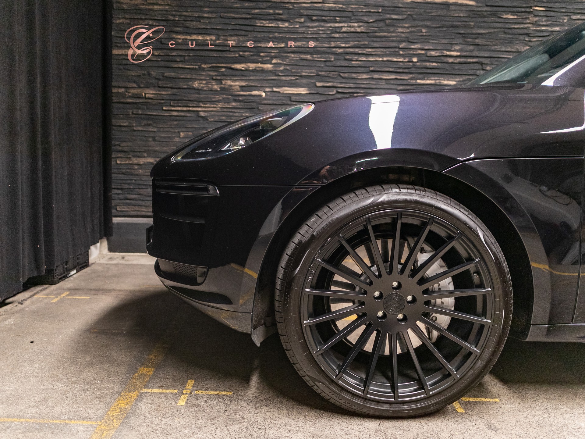 PORSCHE Macan Turbo PDK-image-4